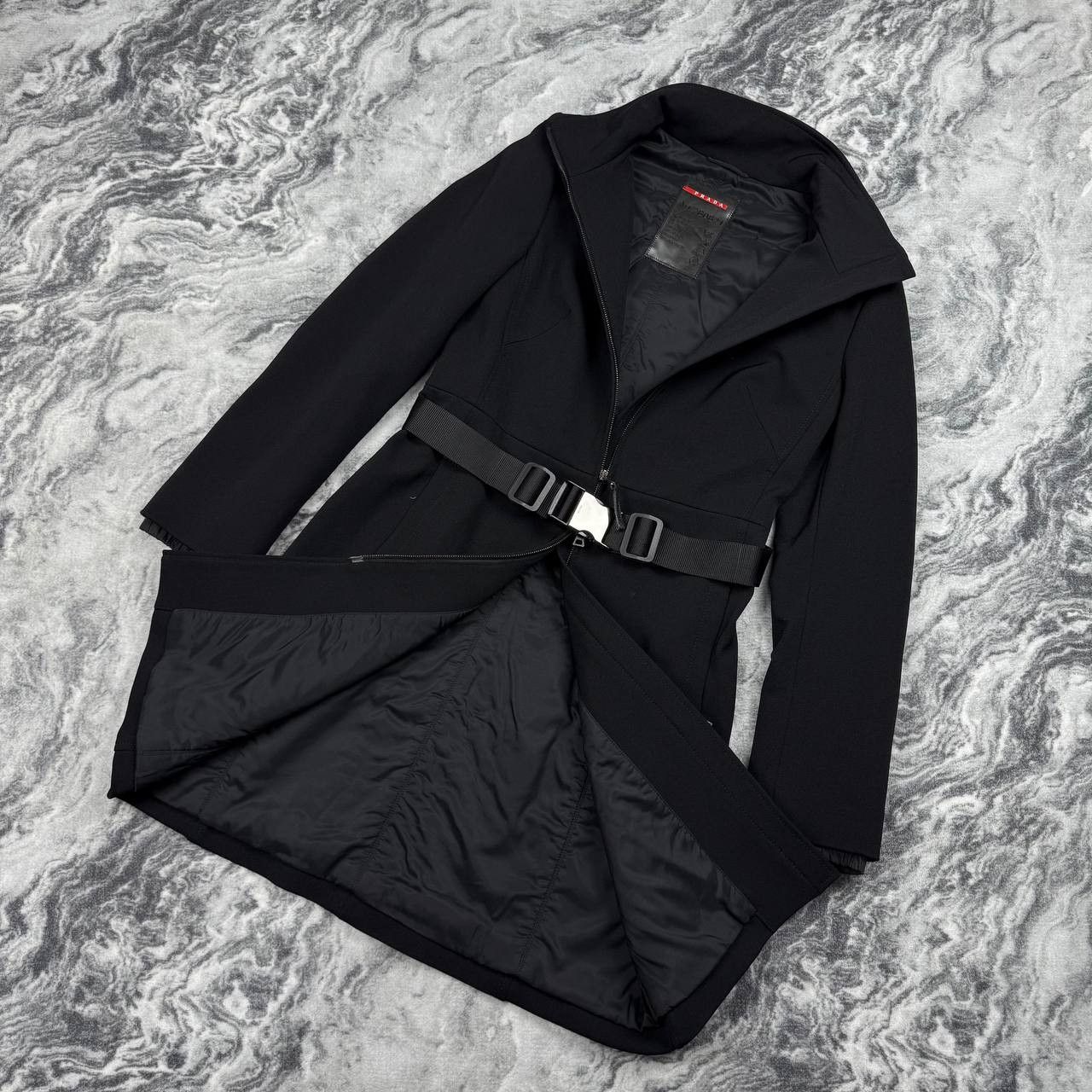 Prada Prada Classic Nylon Coat Black Tab Belted Size M / US 6-8 / IT 42-44 - 4 Thumbnail
