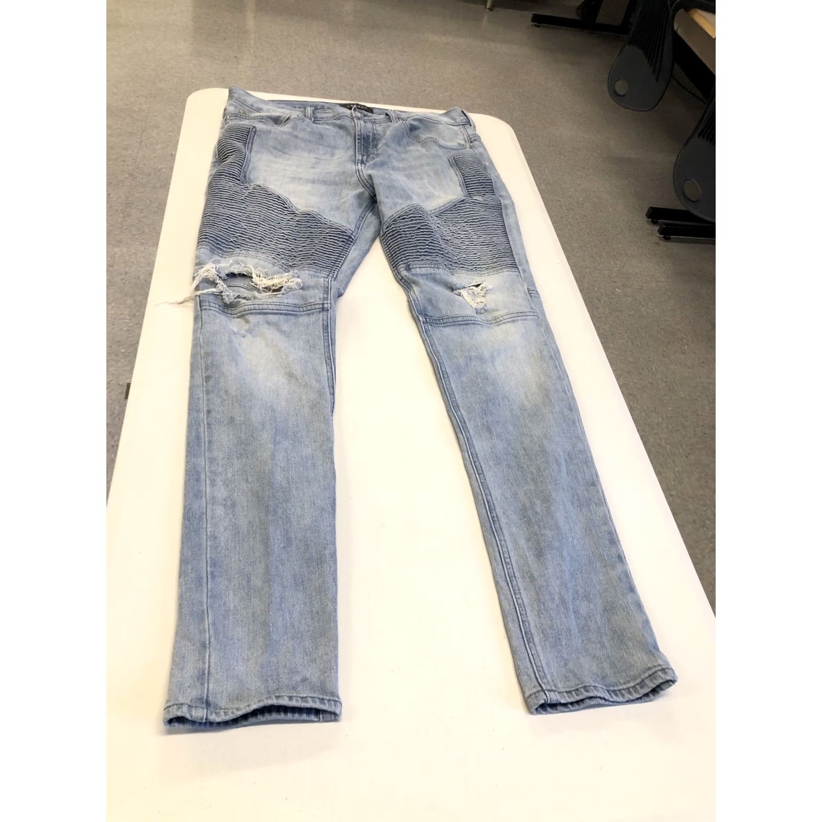 Pacsun Pacsun Jeans Size 35 X 32 Slim Distressed Stacked Skinny Tapered Mens Denim Blue Size US 35 - 3 Thumbnail
