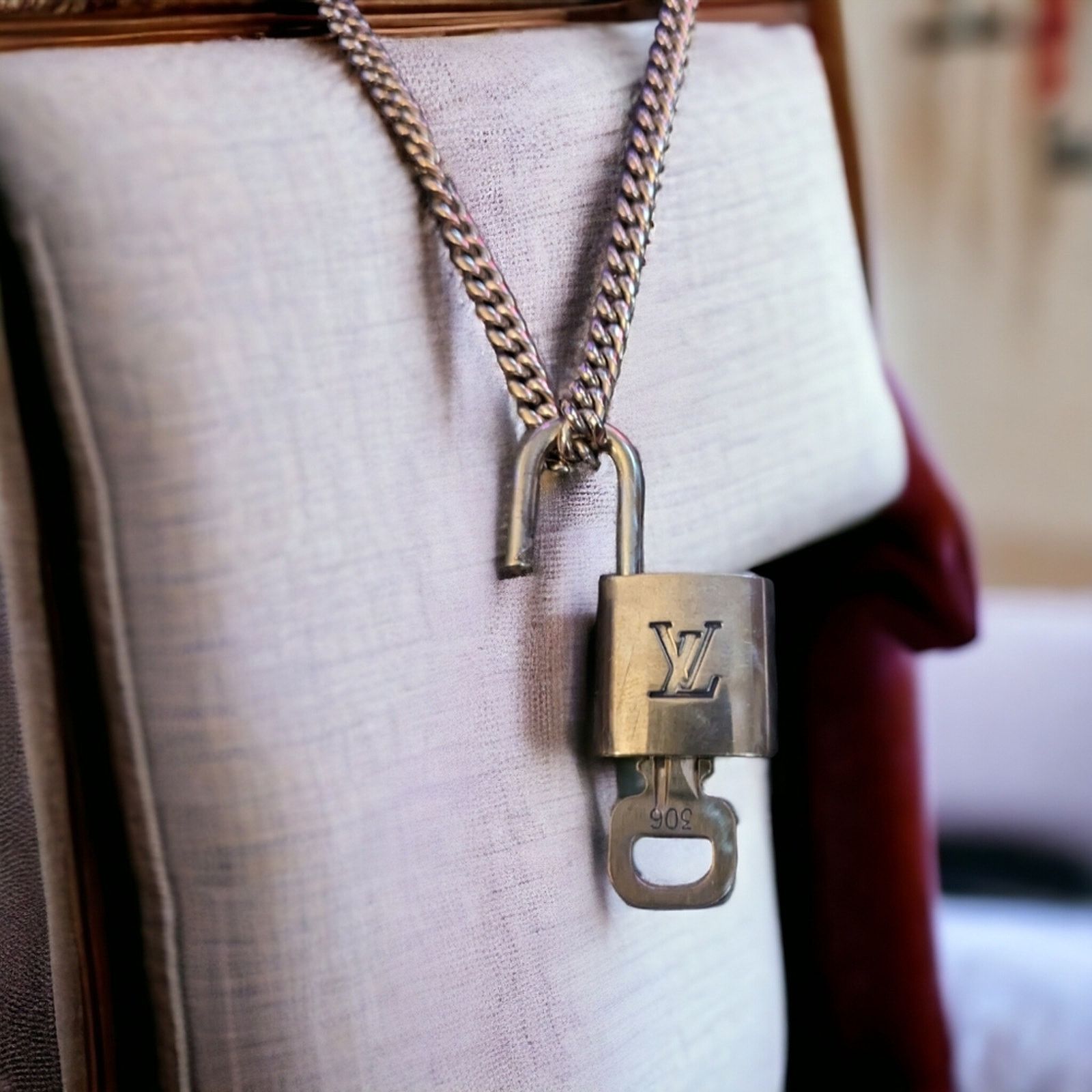 The Unbranded Brand LV Lock and Key with 14KT Gold Filled Necklace Size ONE SIZE - 2 Thumbnail