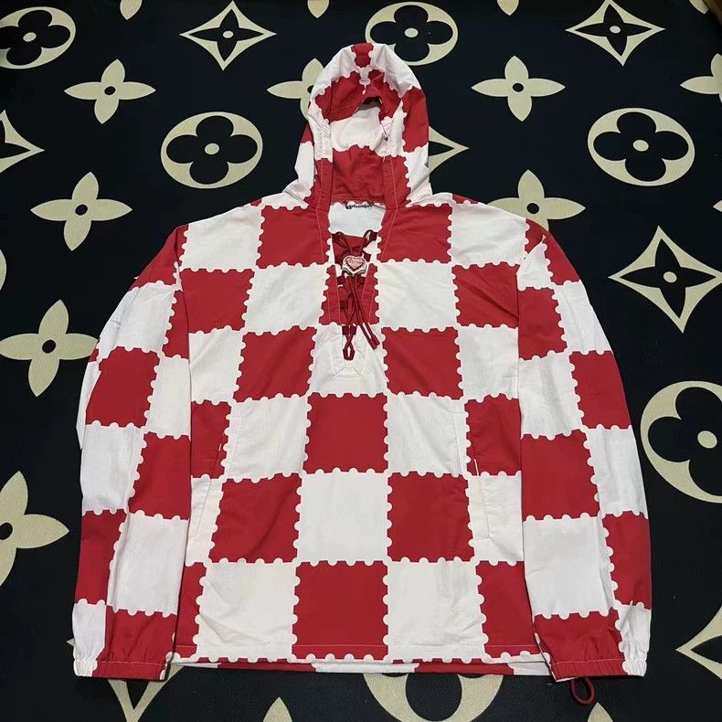 Louis Vuitton Louis Vuitton White and red checkerboard full print assault Size US S / EU 44-46 / 1 - 1 Thumbnail