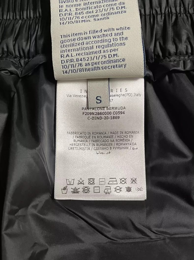 Rick Owens rick owens Moncler down shorts 2502-Nextarrow Size US 28 / EU 44 - 4 Thumbnail