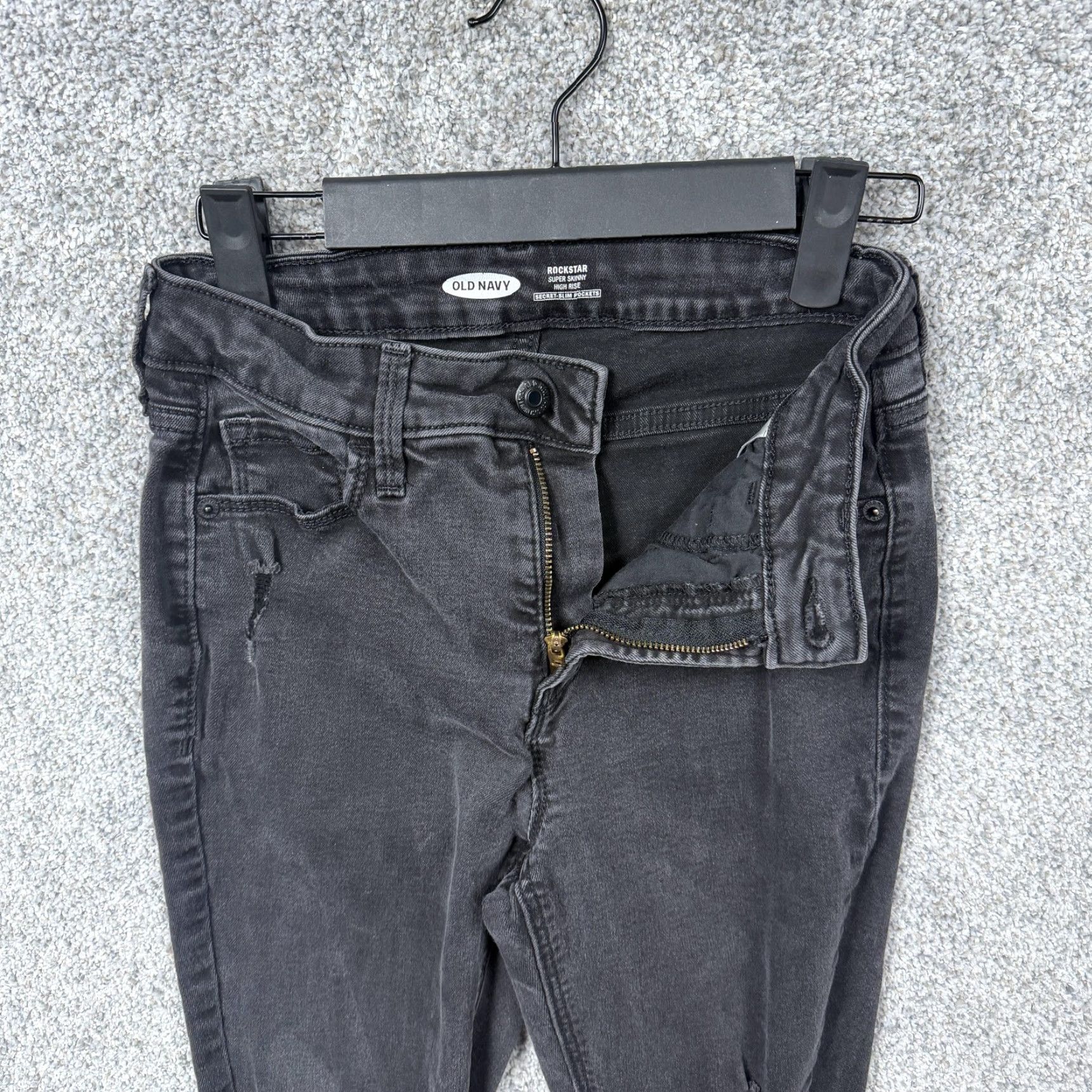 Old Navy Old Navy Rockstar Super Skinny Jeans Women 2 26x26.5 Black High Rise Secret Slim Distressed Pockets Stretch Denim Five-Pocket Jeans Womens Size 26" / US 2 / IT 38 - 6 Thumbnail