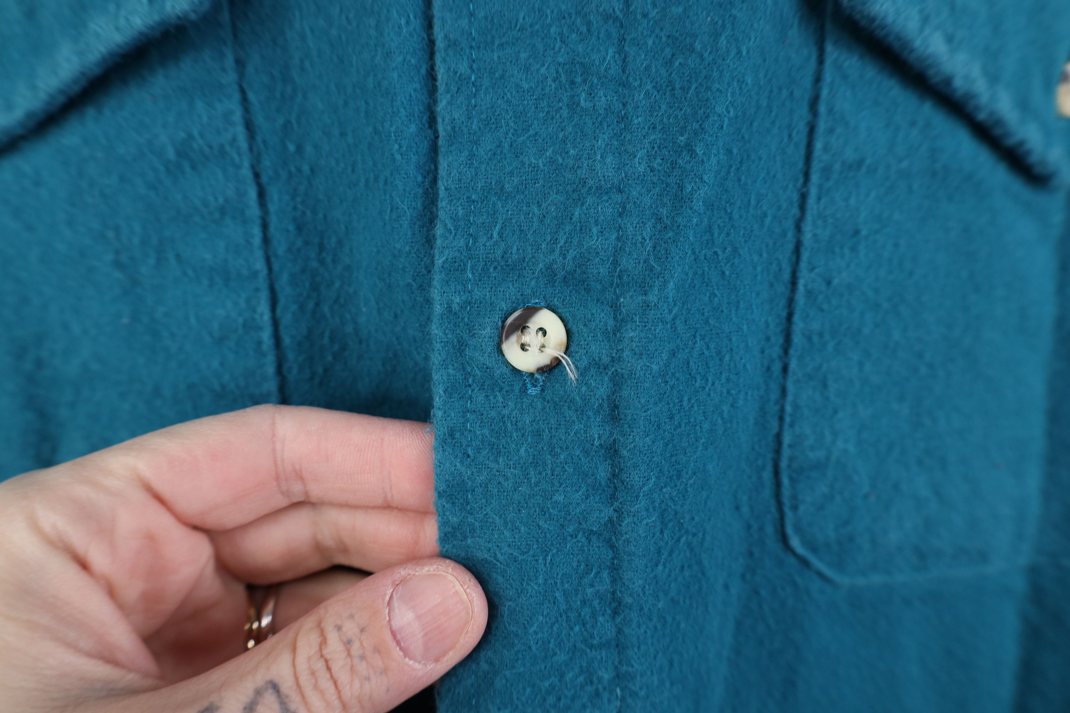 Vintage Vintage 90s Streetwear Cloth Collared Button Down Shirt Size US XXL / EU 58 / 5 - 4 Thumbnail