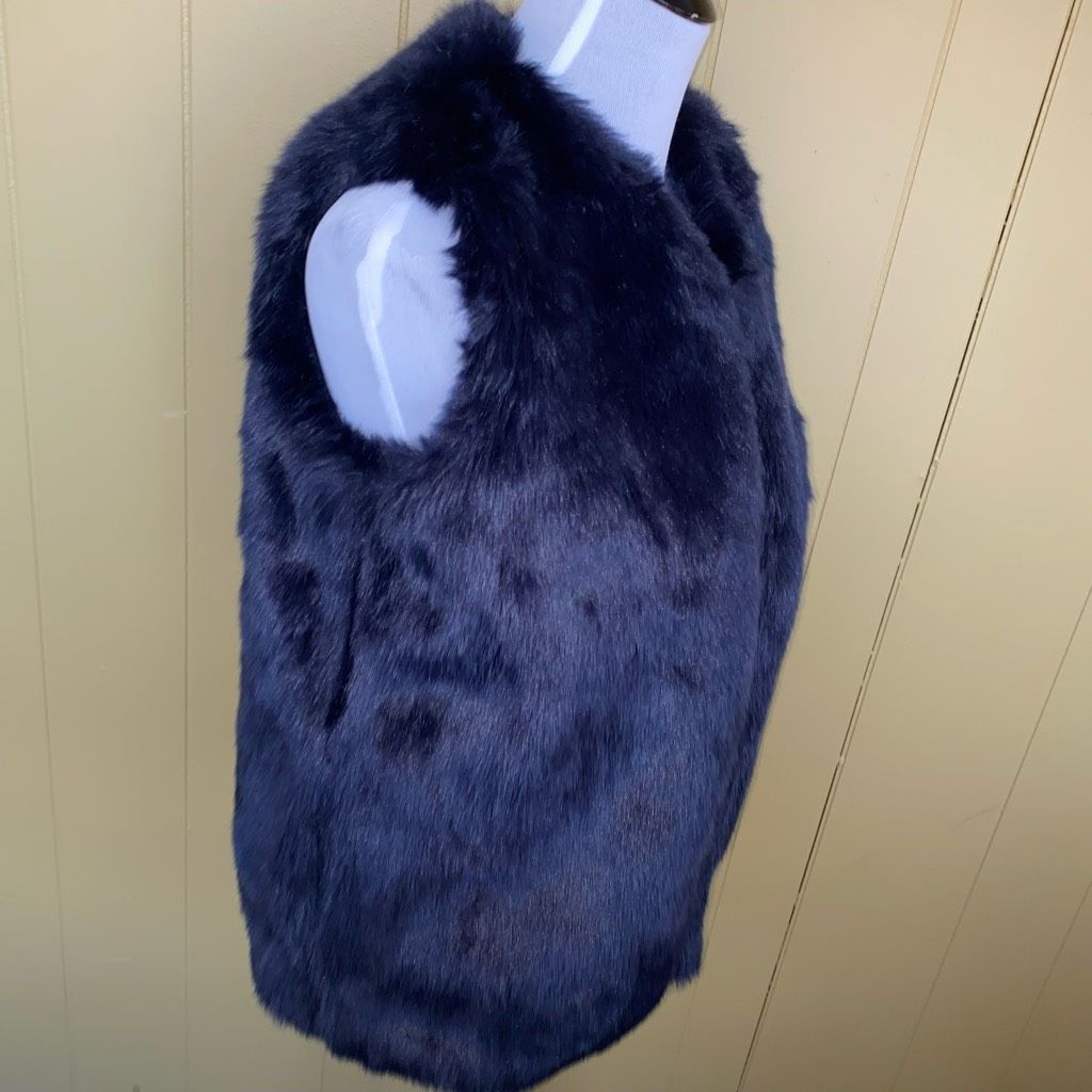 Other A New Day women S open front sleeveless faux fur jacket navy Size S / US 4 / IT 40 - 2 Thumbnail