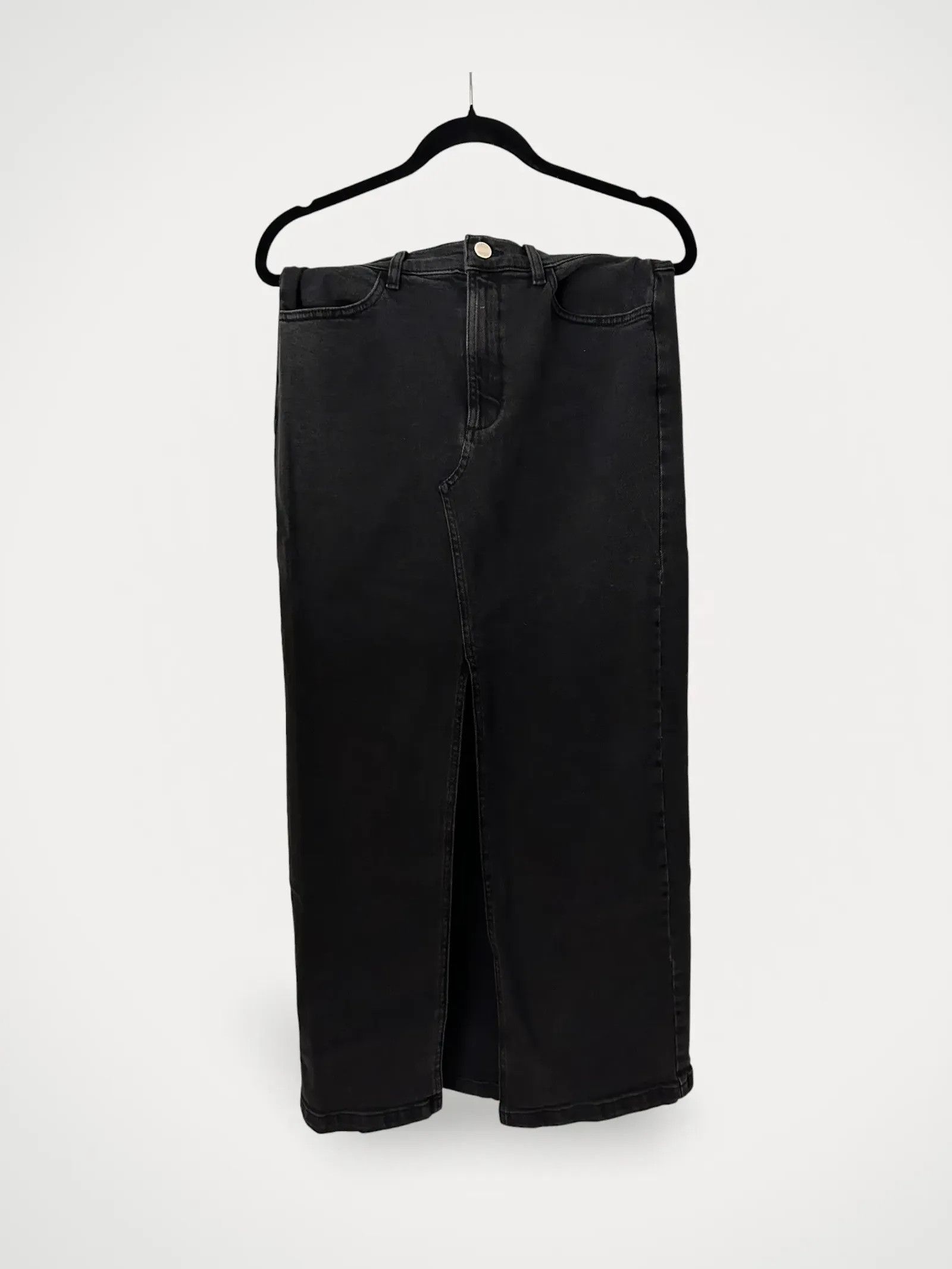 Gestuz Gestuz Skirt Size 27" / US 4 / IT 40 - 1 Thumbnail