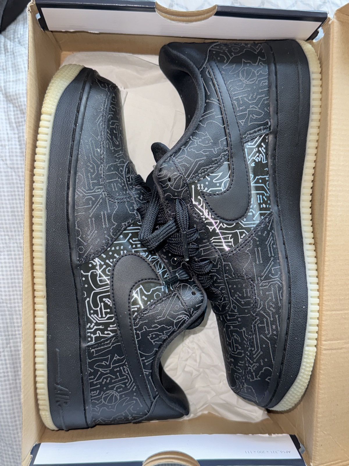 Nike Nike Air Force 1 Low ‘ Computer Chip Space Jam ’ Size US 8.5 / EU 41-42 - 2 Thumbnail