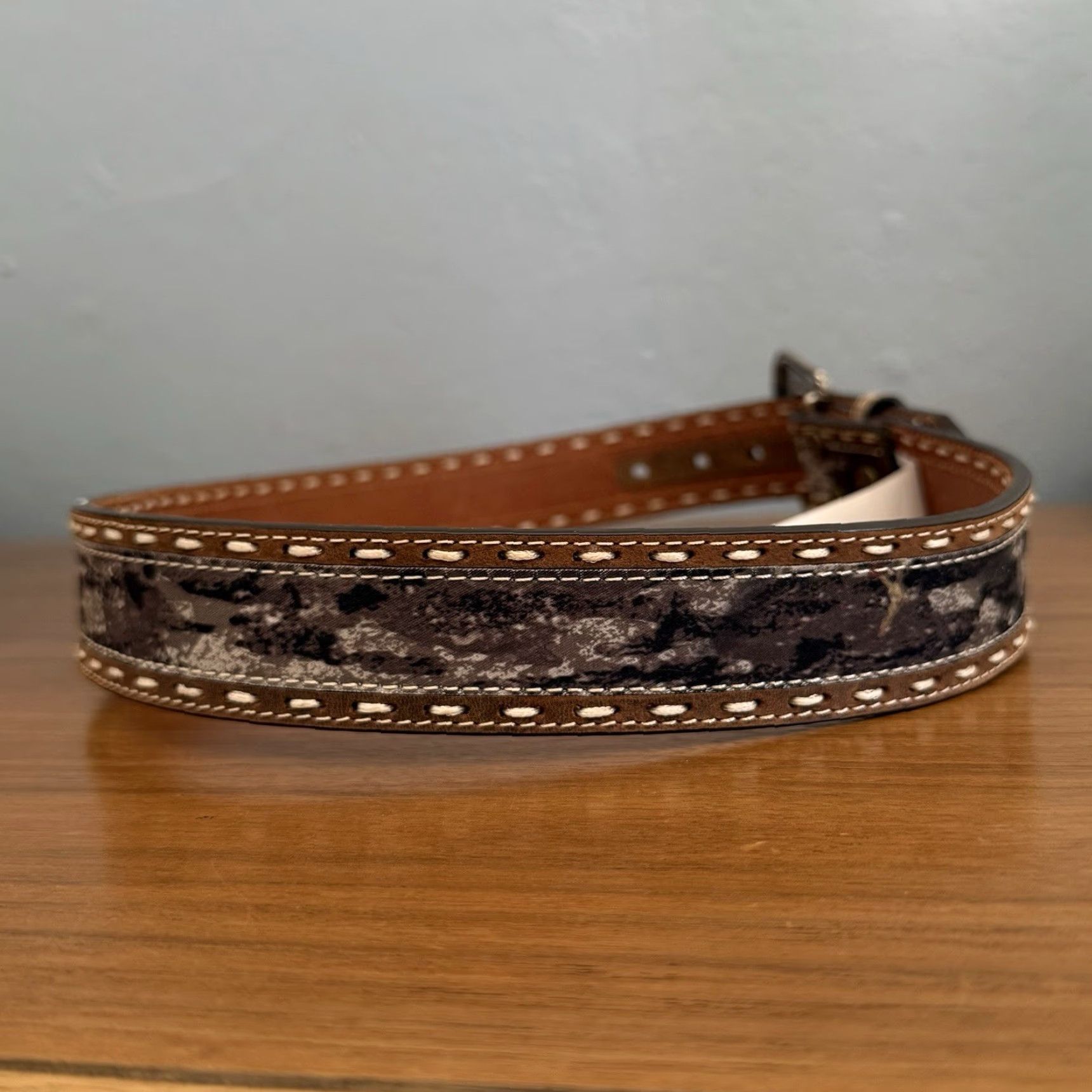 Vintage Nocona Belt Mossy Oak Camo Leather Silvertone Buckle Size 32 Removable Buckle Mens Leather Belt Size 32 - 4 Thumbnail