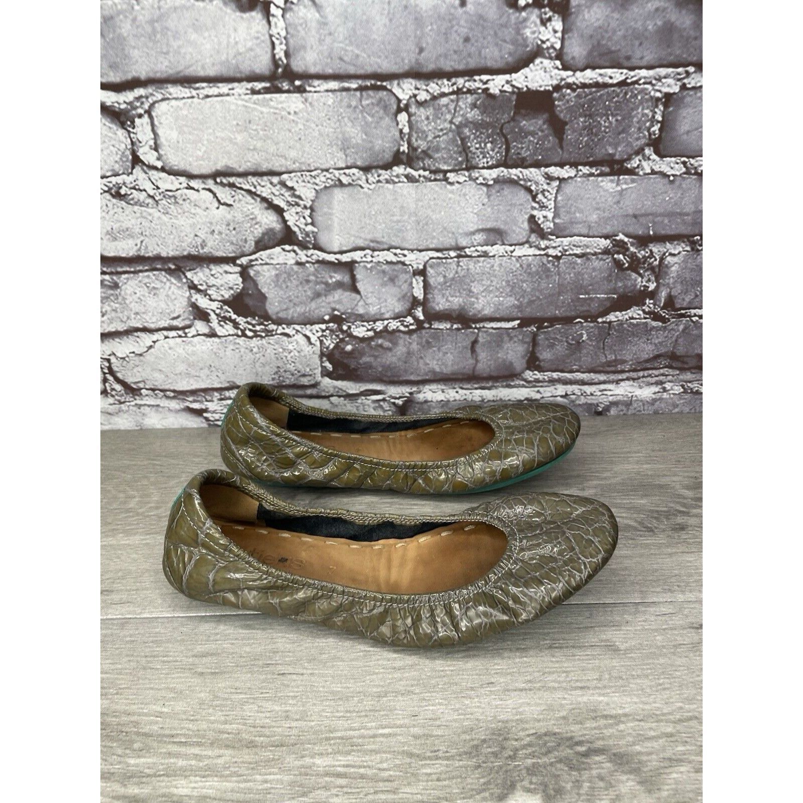 Other Tieks Green Grey Leather Croc Patent Leather Ballet Flats Sh Size US 7 / IT 37 - 3 Thumbnail
