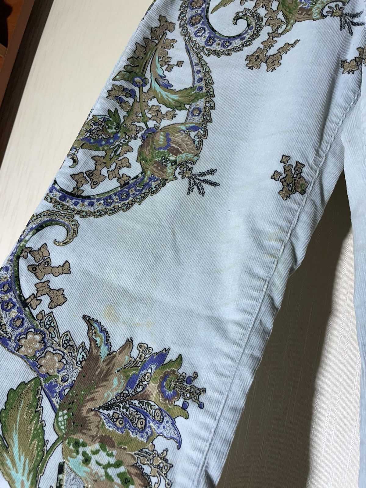 Roberto Cavalli × Vintage Roberto Cavalli velvet floral print vintage pants 90s Size 28" / US 6 / IT 42 - 8 Thumbnail