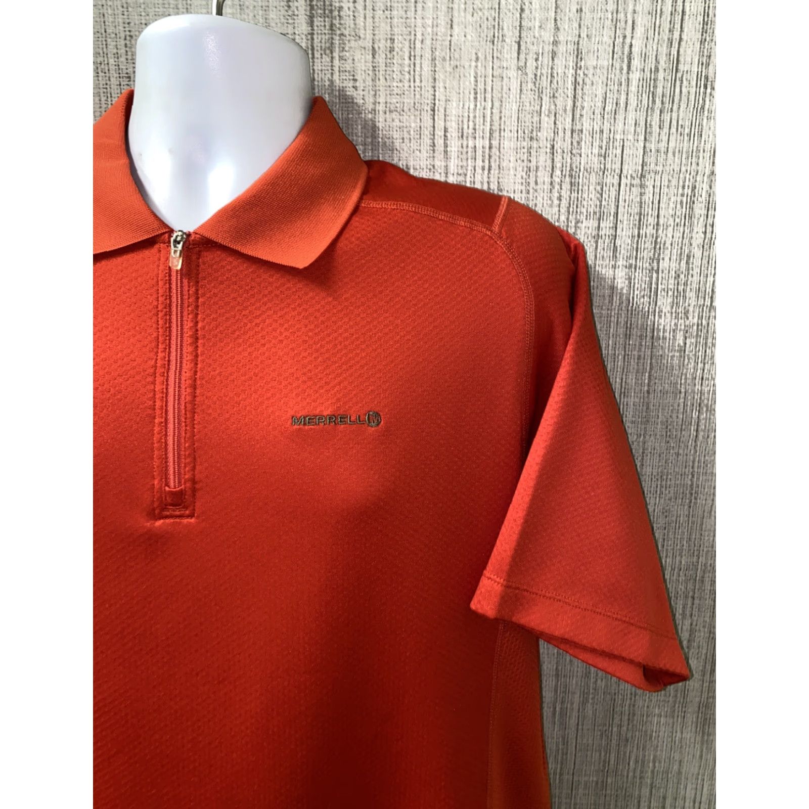 Merrell Merrell 1/2 Zip Golf Shirt Men L Orange Short Sleeve Polyester Sports Activewear Shirt Size US L / EU 52-54 / 3 - 2 Thumbnail