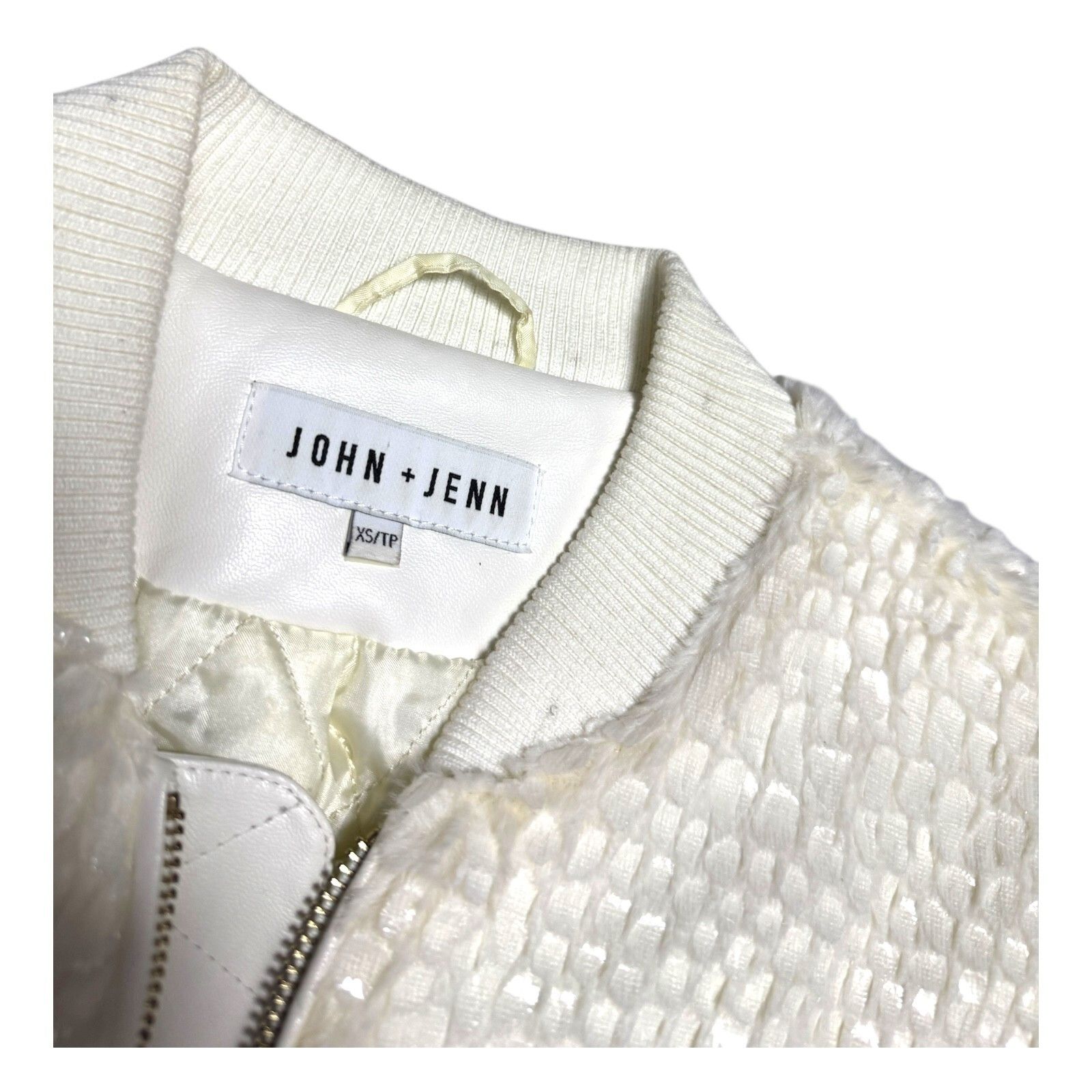 Designer JOHN + JENN Faux Fur Scaled Luxury Designer Bomber Jacket XS Size XS / US 0-2 / IT 36-38 - 4 Thumbnail