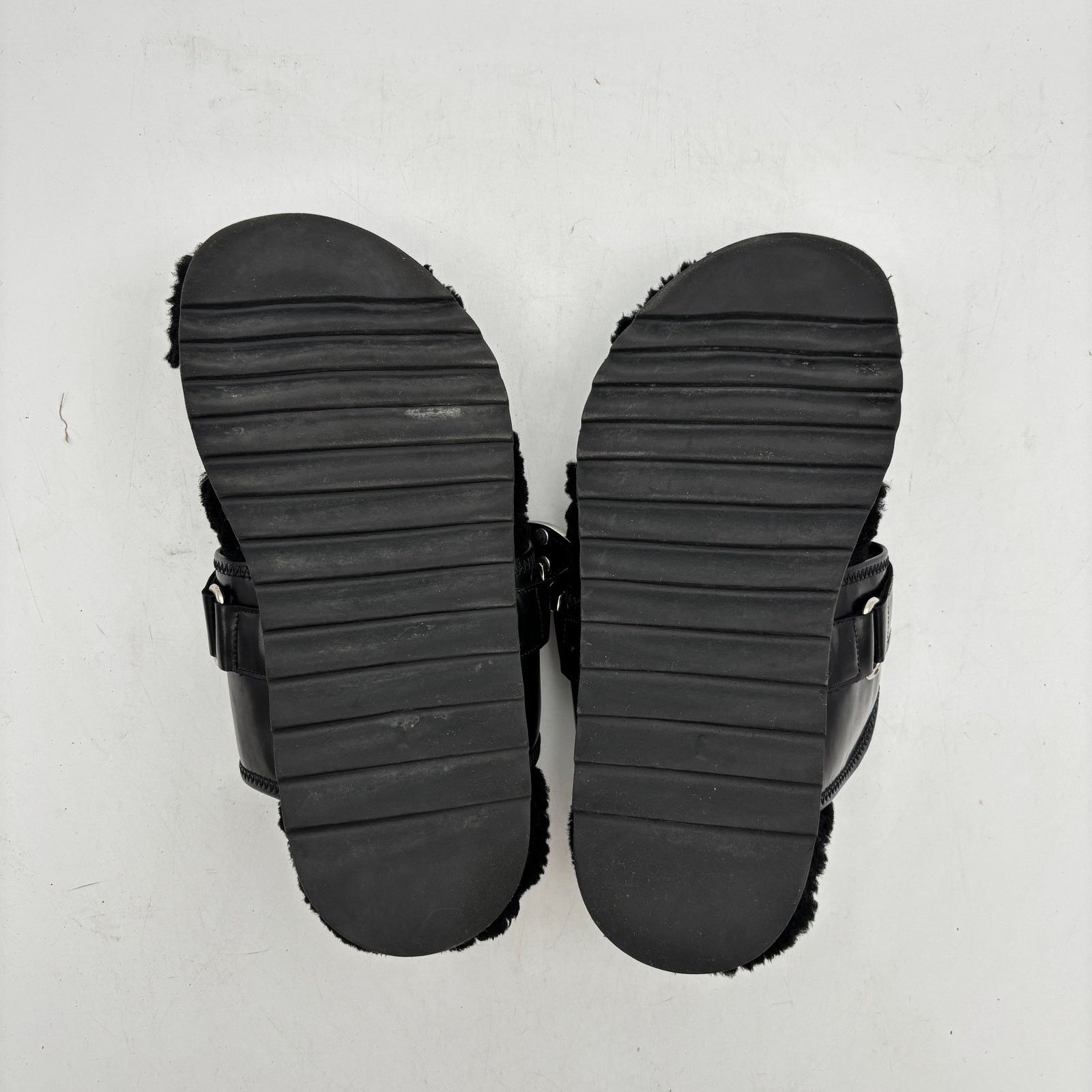 Toga Pulla Toga Pulla Shearling Lined Black Buckle Sandals Women's 39 Size US 9 / IT 39 - 8 Thumbnail