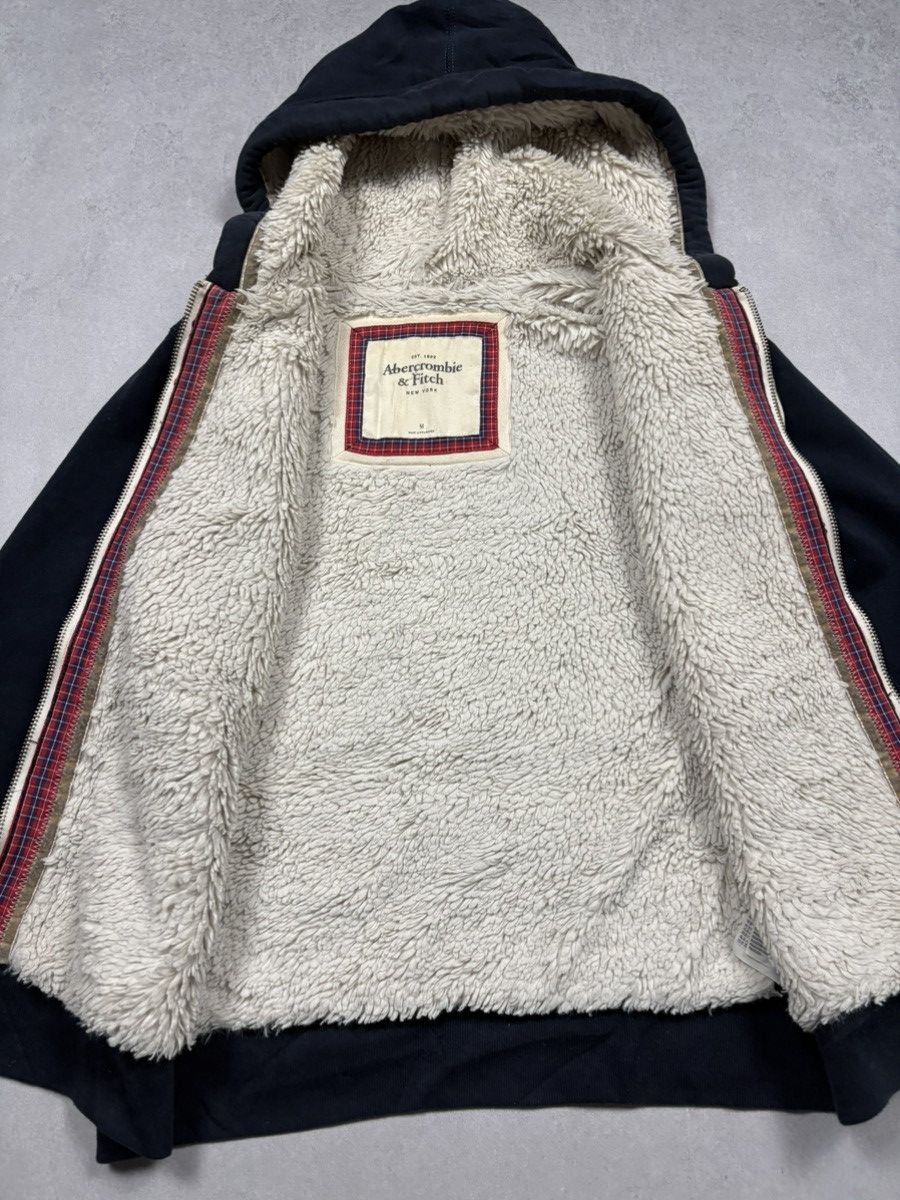 Abercrombie & Fitch Abercrombie & Fitch Fuzzy Sherpa Zip Hoodie Navy Y2K Vintage Size M / US 6-8 / IT 42-44 - 9 Thumbnail