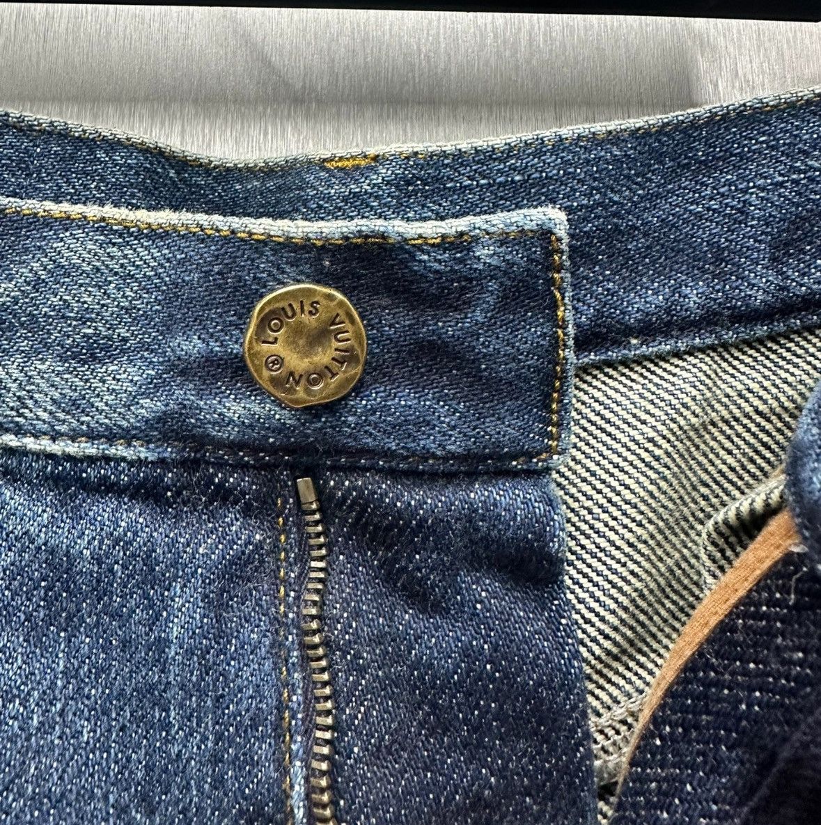 Louis Vuitton Louis Vuitton Straight wash jeans 2502-Nextarrow Size US 30 / EU 46 - 3 Thumbnail