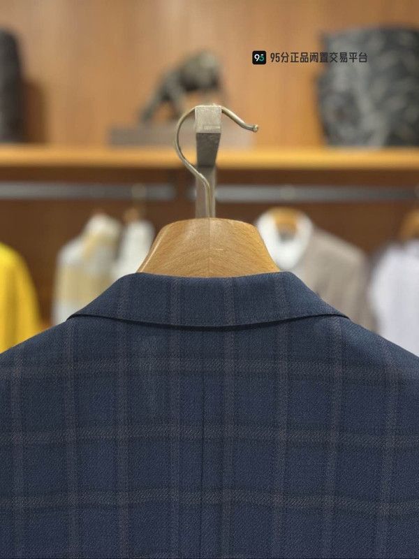 Ermenegildo Zegna Zegna Men's Check Lapel Long Sleeve Blazer. Size US M / EU 48-50 / 2 - 1 Thumbnail