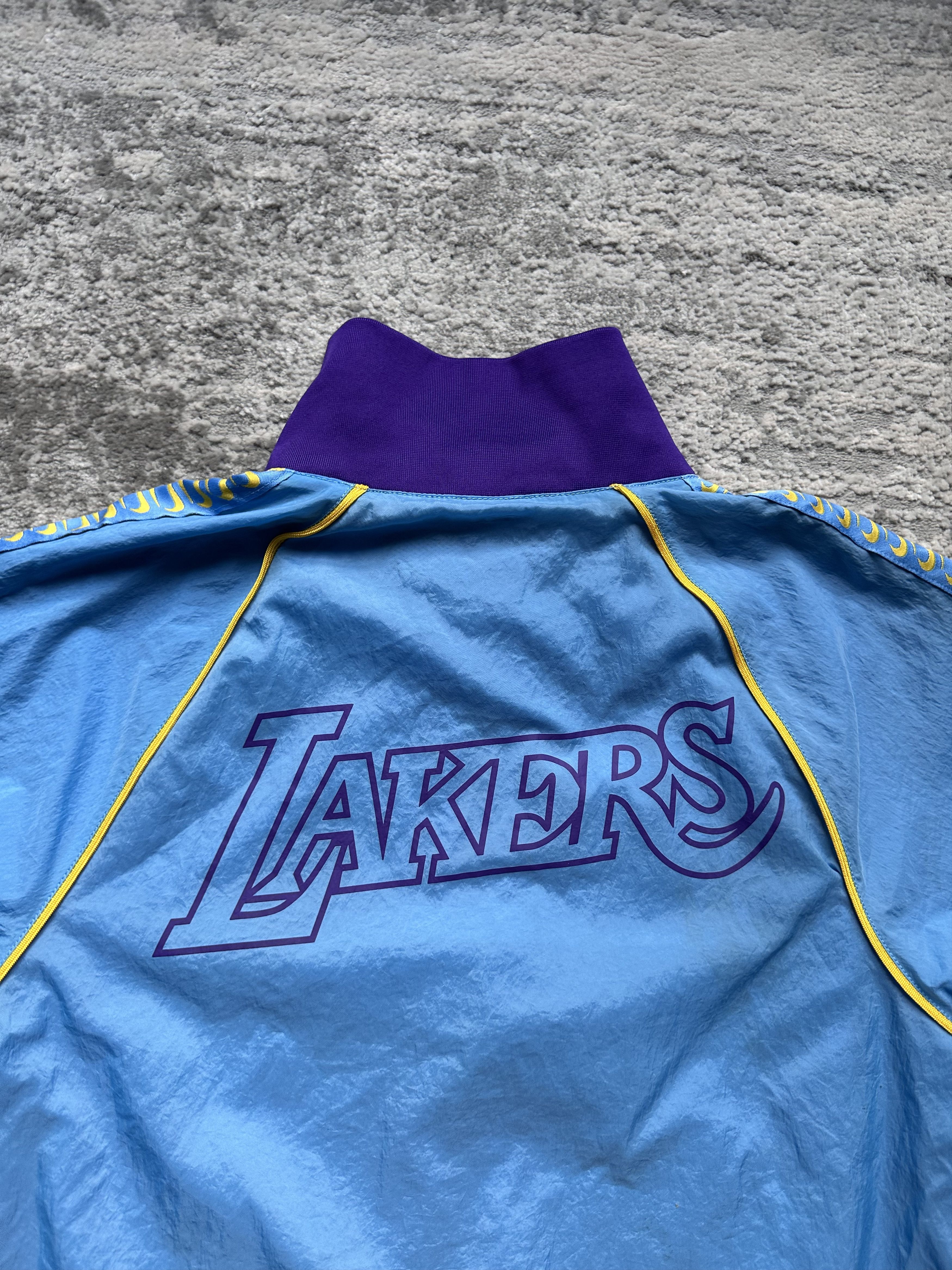 Nike Nike NBA Los Angeles Lakers Courtside Suit Size US M / EU 48-50 / 2 - 15 Thumbnail