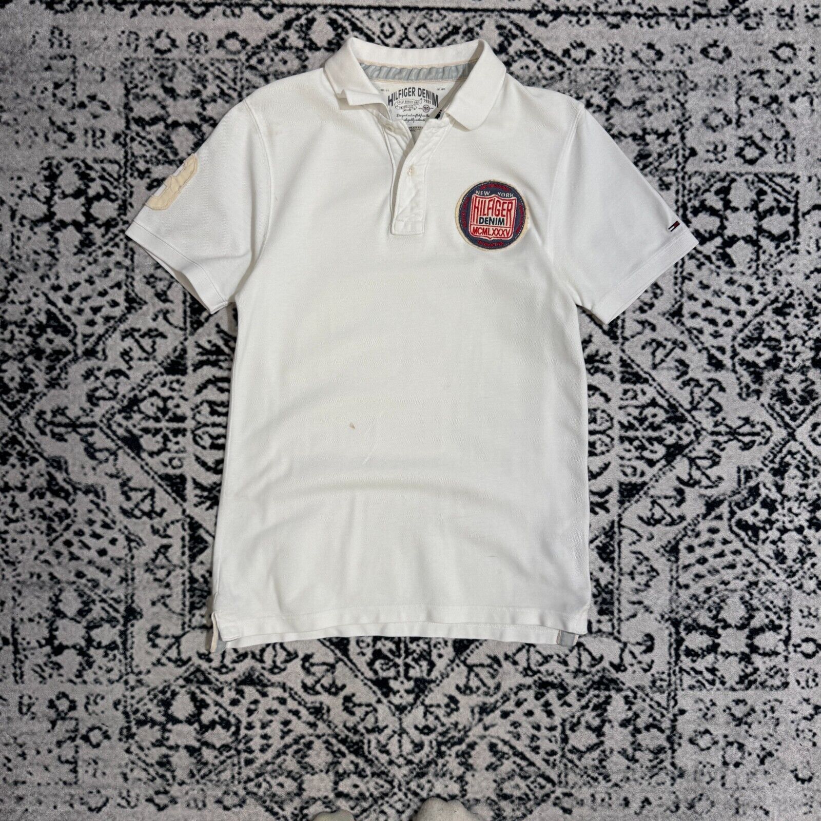 Tommy Hilfiger × Vintage Vintage Tommy Hilfiger White Cotton Polo Shirt Size S 90s Size US S / EU 44-46 / 1 - 1 Thumbnail