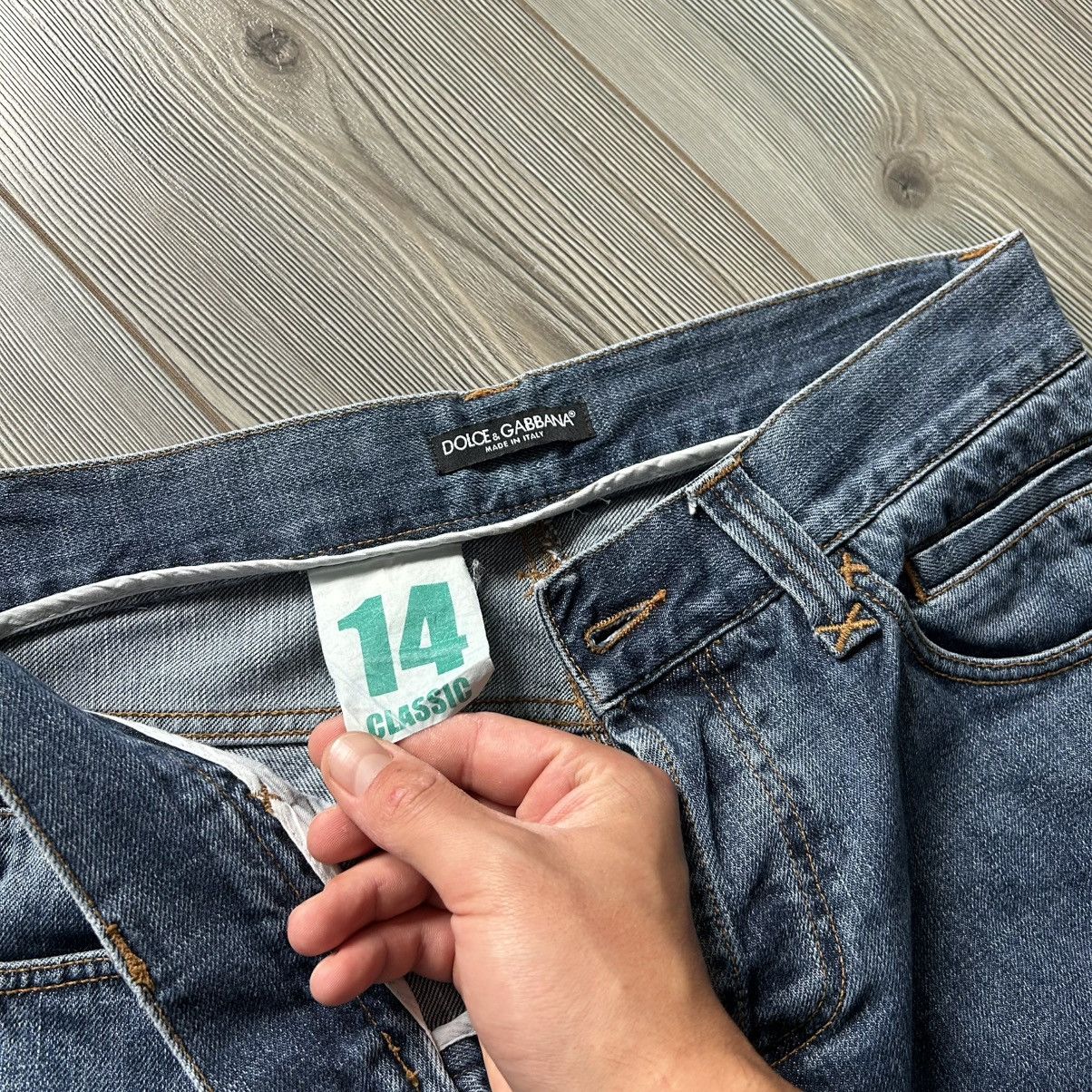 Dolce & Gabbana Vintage Dolce & Gabbana Metal Logo Denim Jeans Y2K Size US 30 / EU 46 - 12 Thumbnail