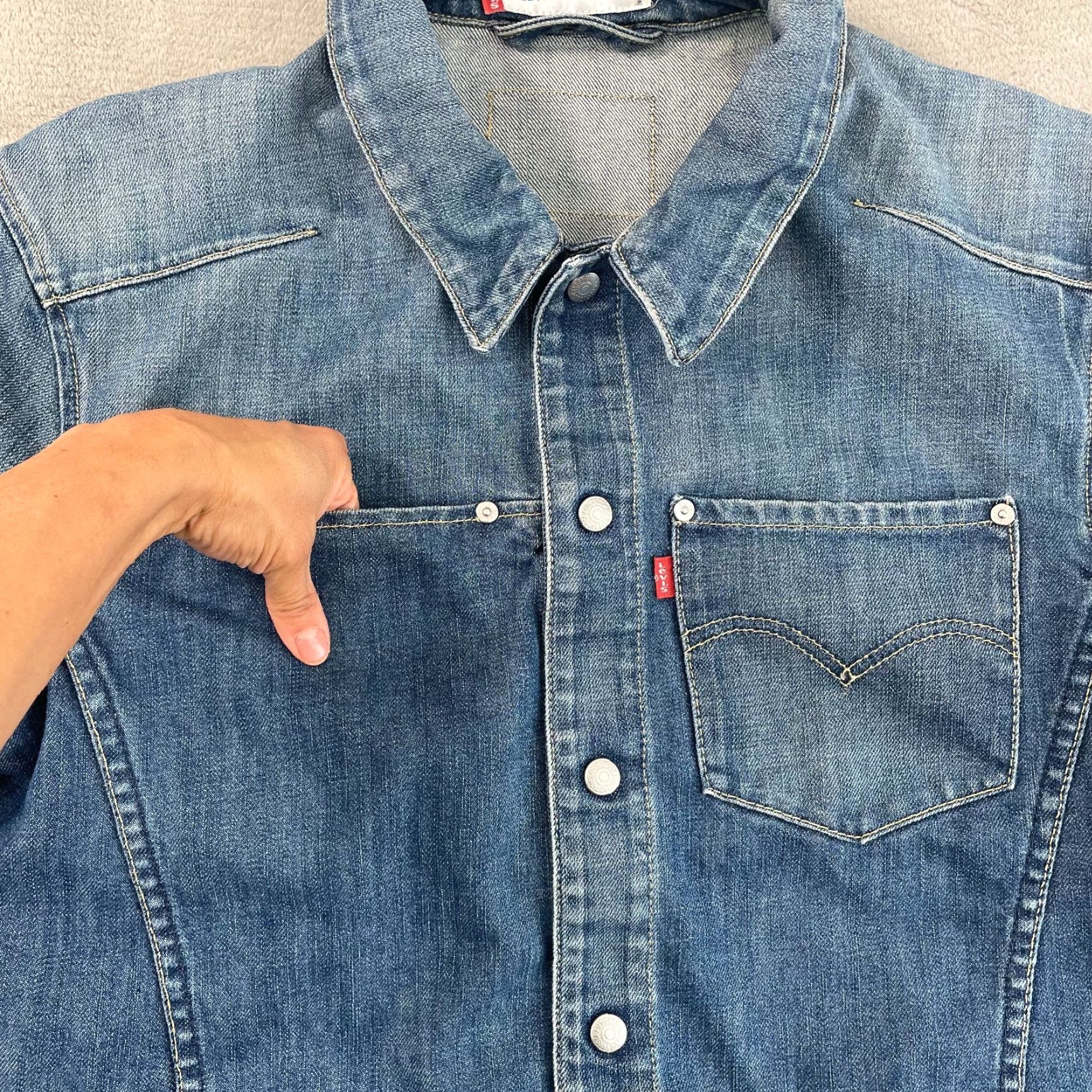 Levi's VINTAGE Levi's Engineered Jacket Men Medium Blue Washed Denim Red Tab 70100-0853 Size US M / EU 48-50 / 2 - 4 Thumbnail