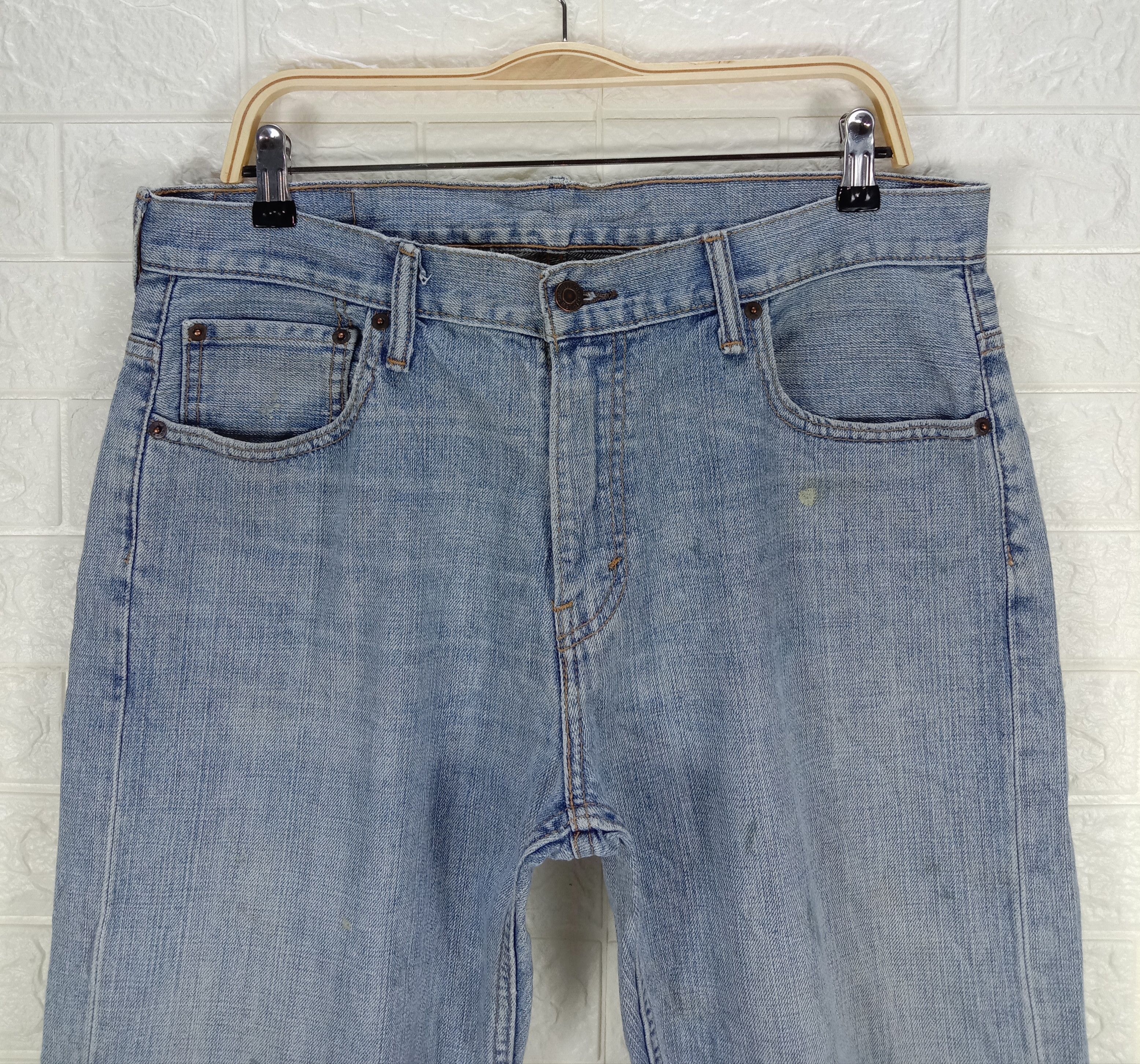 Levi's Vintage Levi's 569 Jeans Light Wash Loose Straight Denim Size US 33 - 2 Thumbnail
