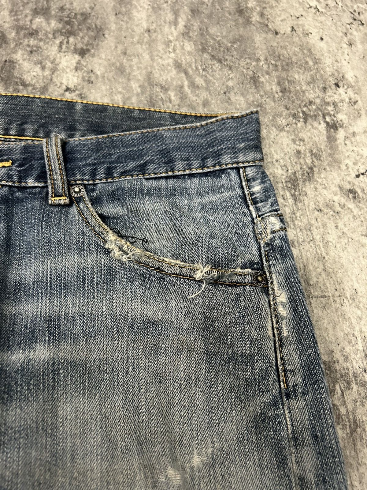 Beams Plus × Japanese Brand Beams Japan Faded Wash Distressed Jeans Size US 31 - 11 Thumbnail