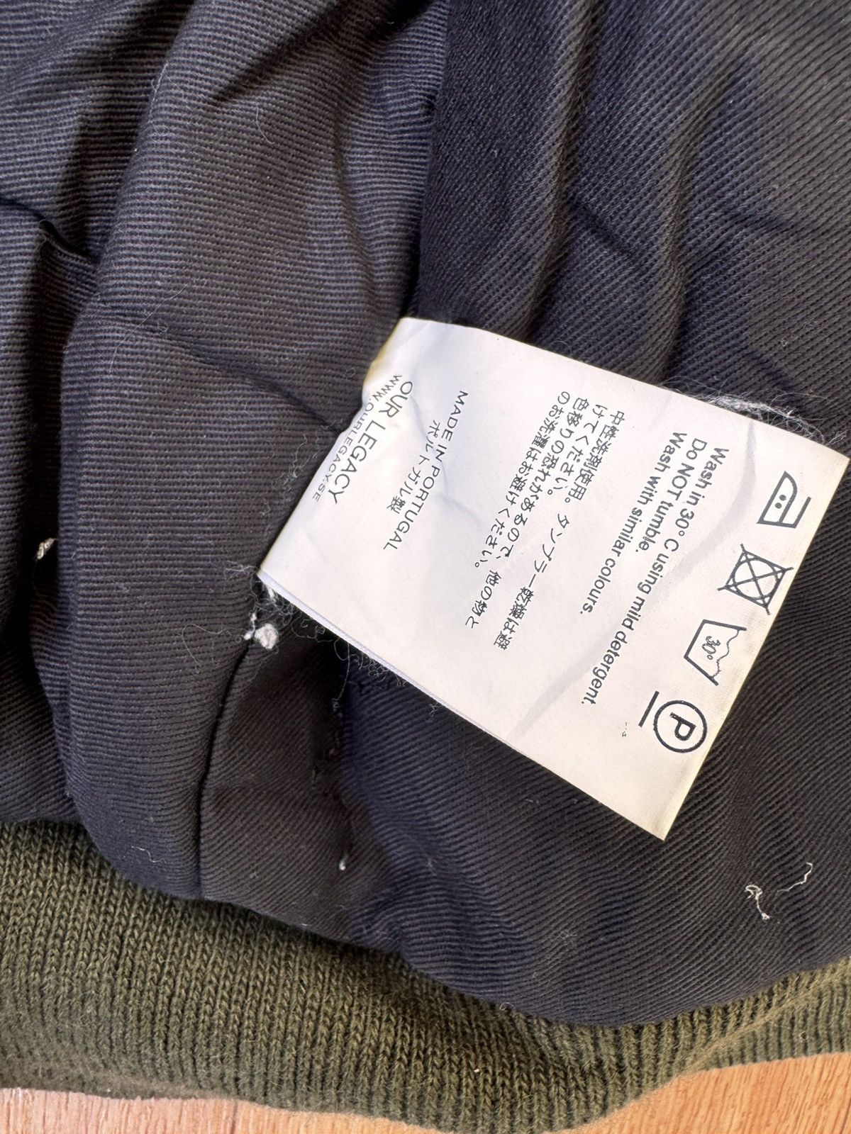 Our Legacy Our Legacy AW 14 Fade Olive Bomber Size US M / EU 48-50 / 2 - 11 Thumbnail