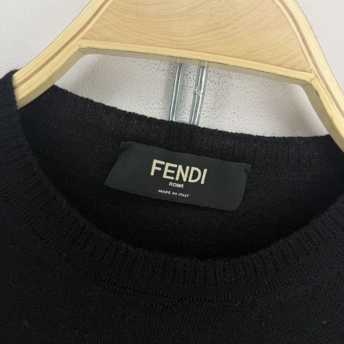 Fendi Fendi Eyes Sweater Black Wool Size US M / EU 48-50 / 2 - 6 Thumbnail