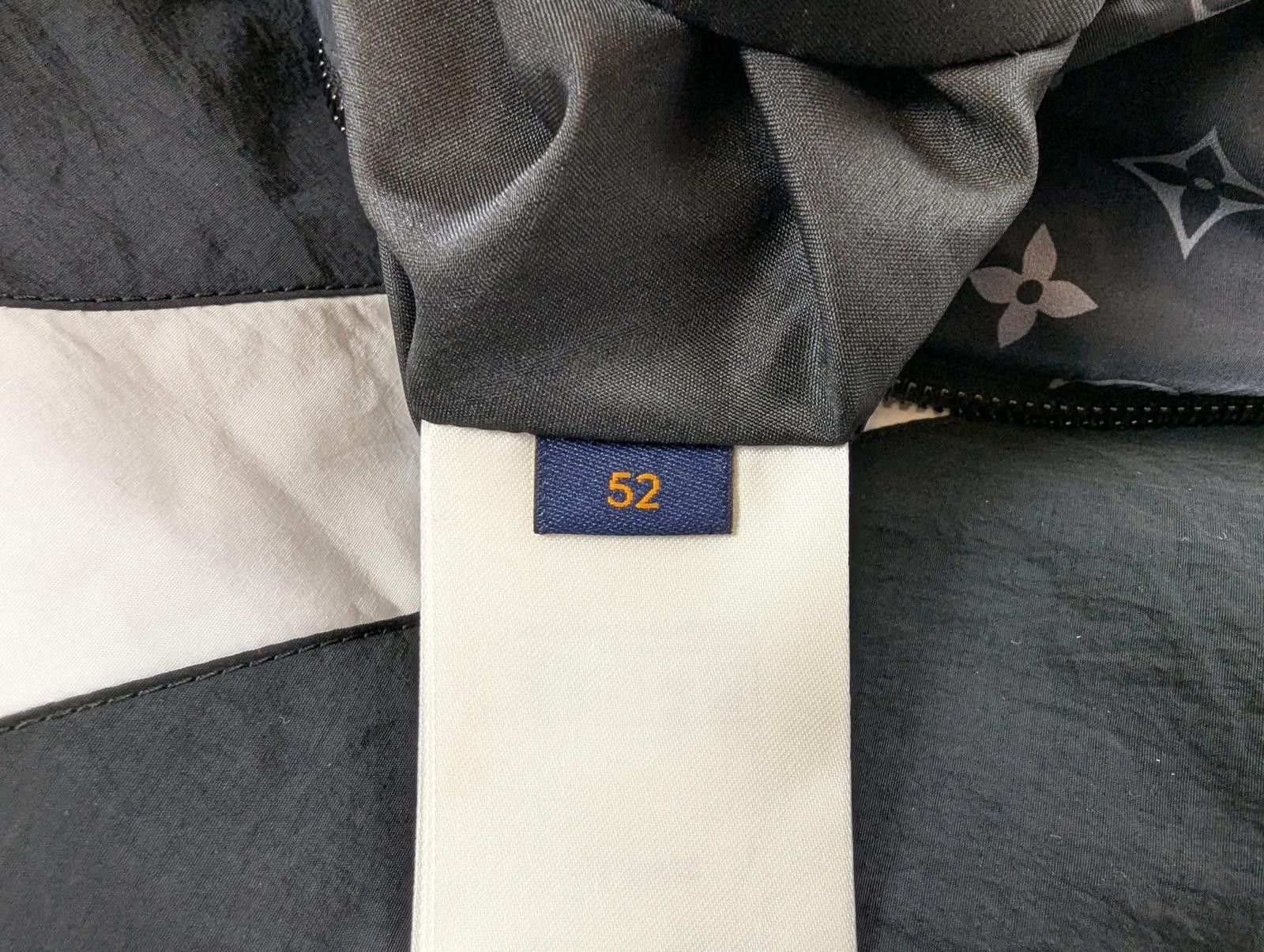 Louis Vuitton Louis Vuitton Monogram Nylon Printed Track Top in Black Size US L / EU 52-54 / 3 - 6 Thumbnail