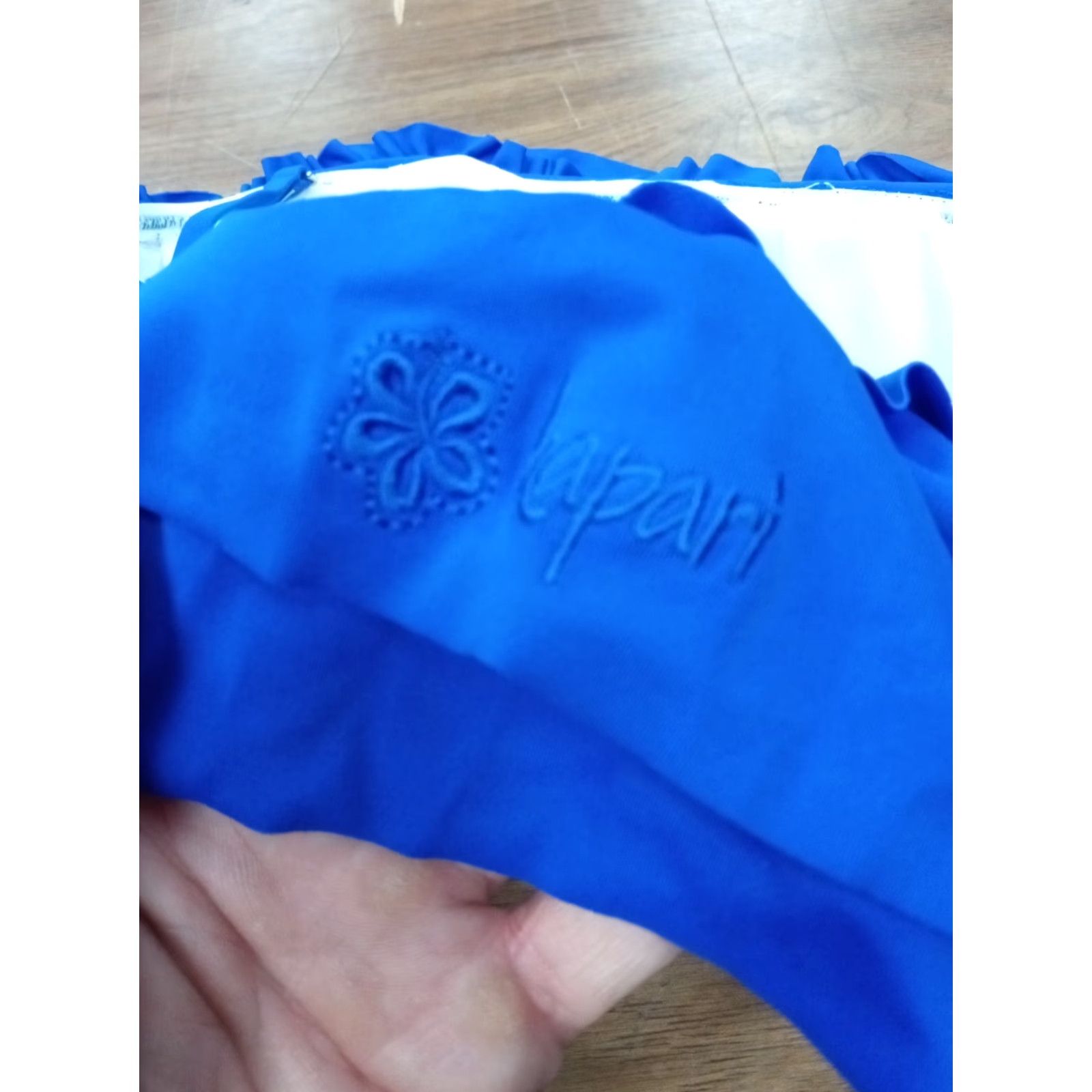 Vintage hapari swimwear Bikini Top Blue 8-10 M new with tags Bikini Top Womens M Blue Hapari Swimwear Top 8-10 M New with Tags Size M / US 6-8 / IT 42-44 - 7 Thumbnail
