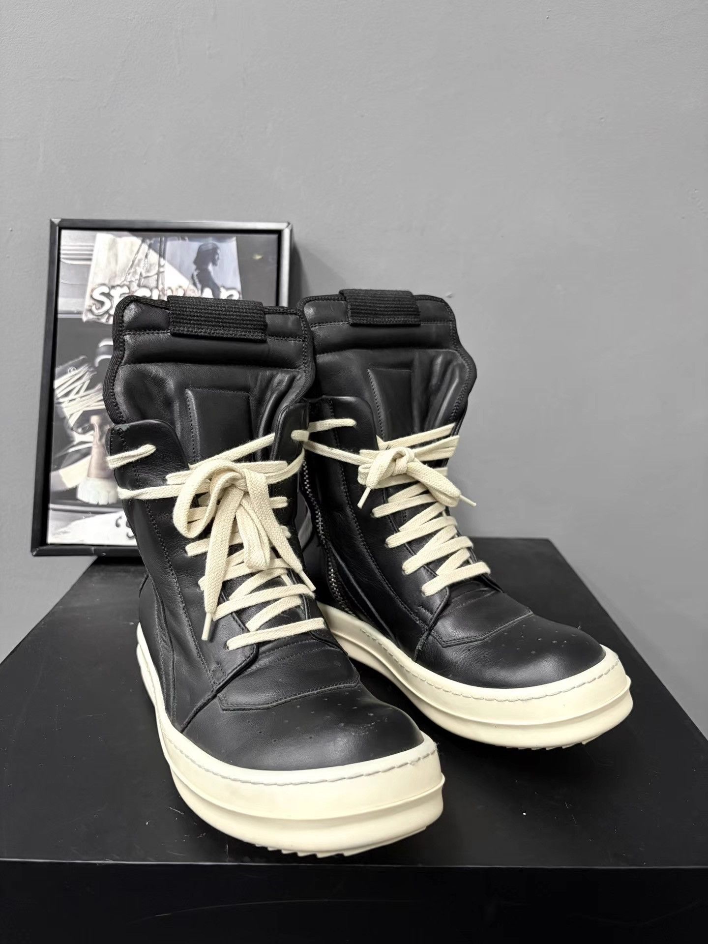 Rick Owens Rick Owens Patent Leather Triangle Sneakers K34 Size US 6 / IT 36 - 3 Thumbnail
