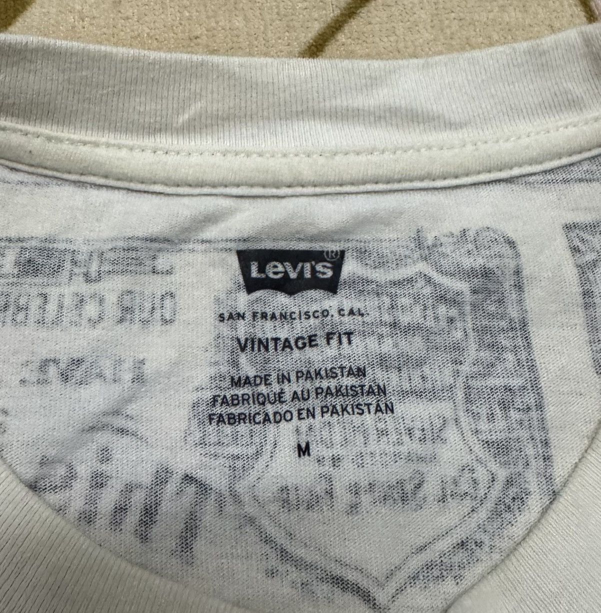 Rare LEVIS Fullprint Tee