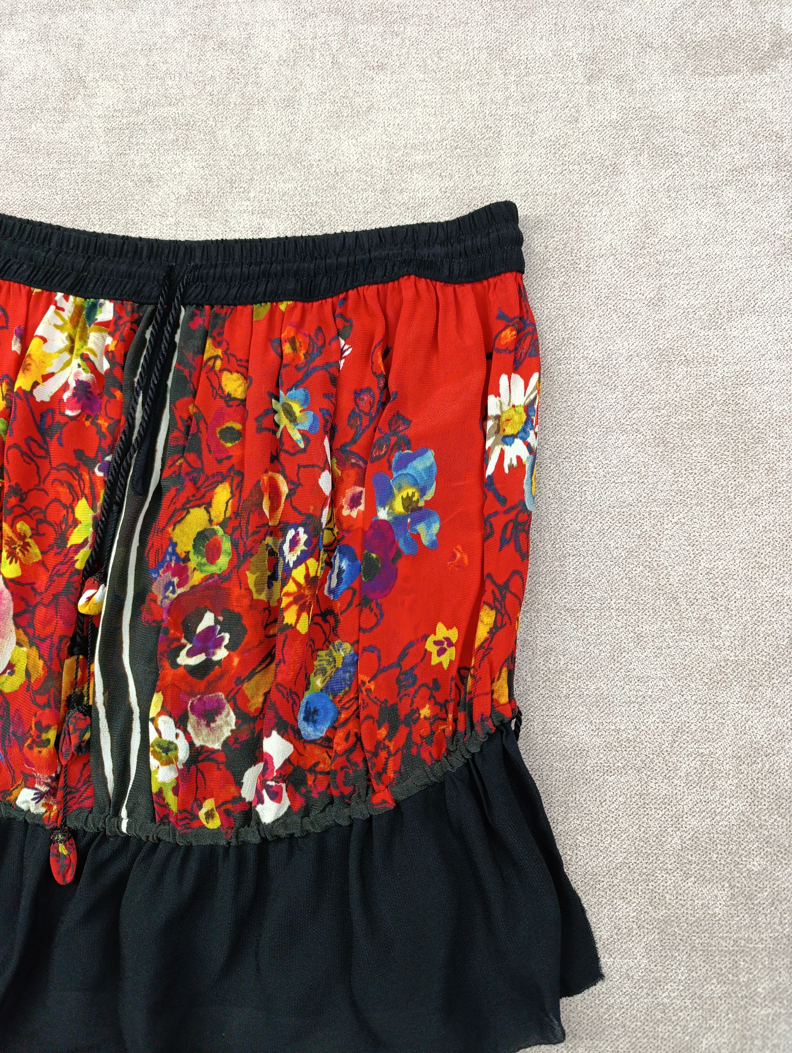 Jean Paul Gaultier Jean Paul Gaultier Femme vintage rayon/silk flora mini skirt Size 28" / US 6 / IT 42 - 4 Thumbnail