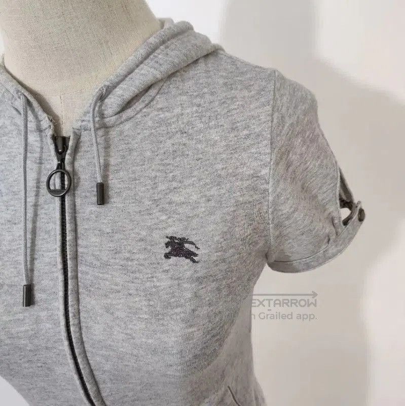 Burberry Burberry Gray Cotton Women's T-Shirt for Summer. Size M / US 6-8 / IT 42-44 - 2 Thumbnail