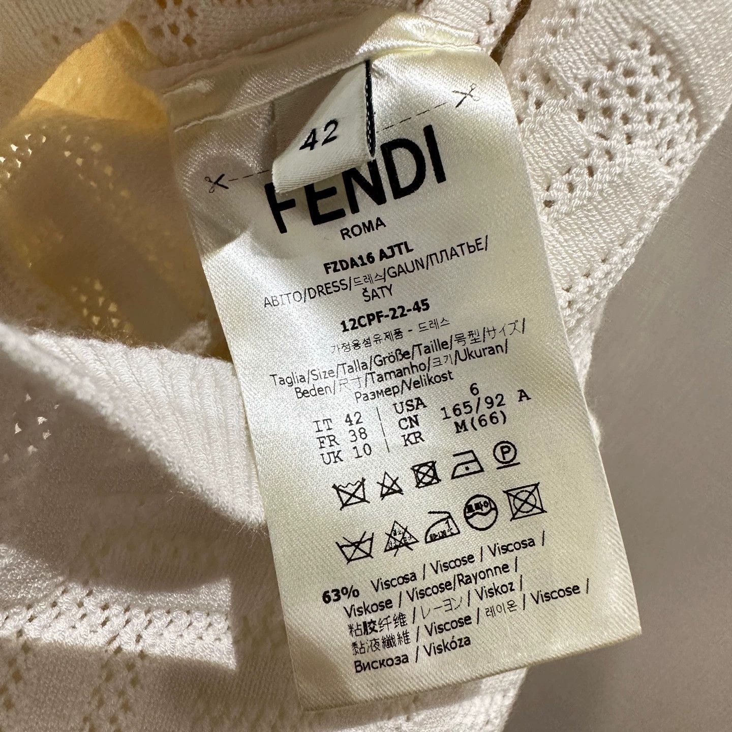 Fendi Fendi Women's FF all over knit dress 42 mar458 Size M / US 6-8 / IT 42-44 - 4 Thumbnail