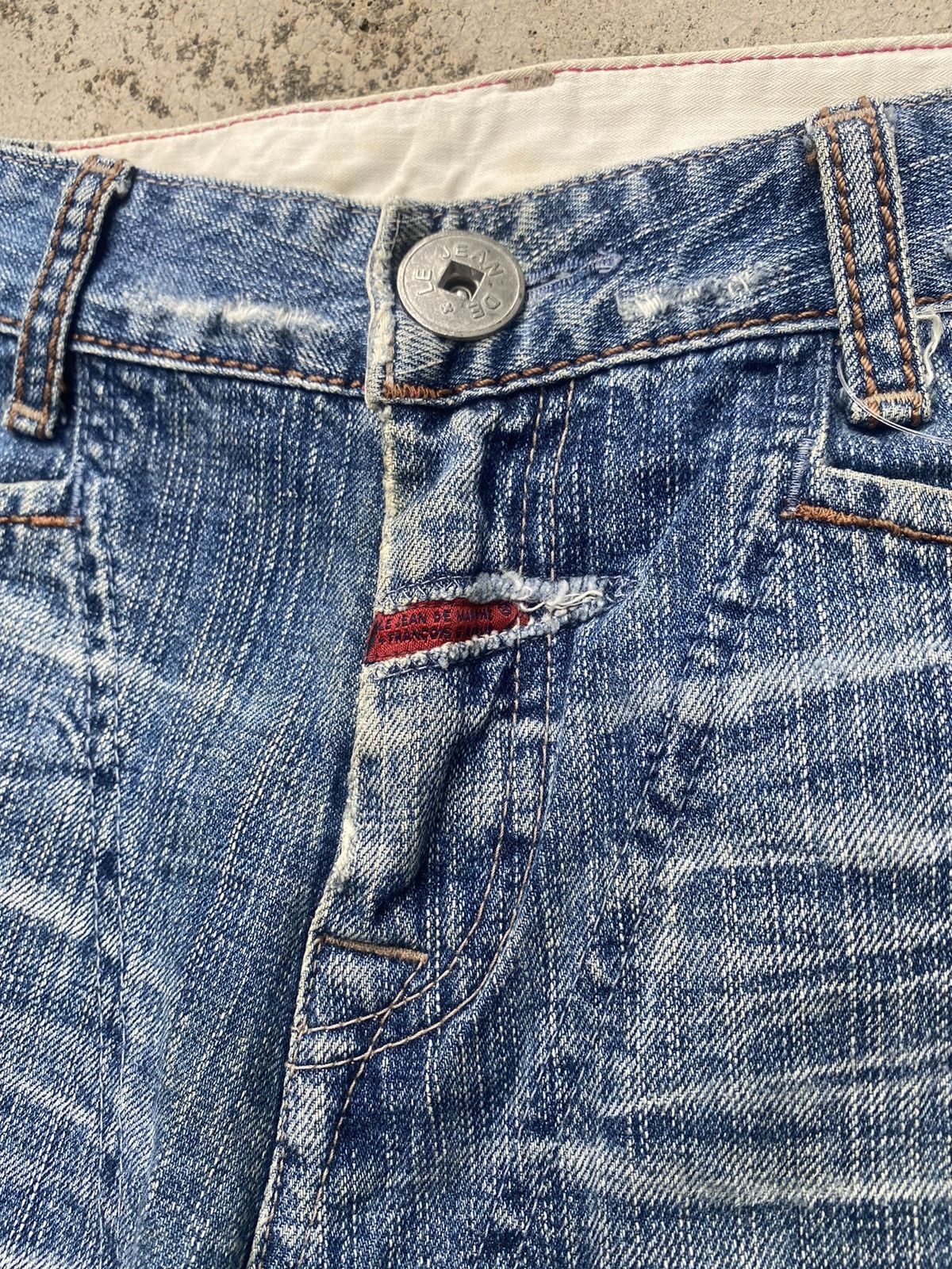 Designer × Le Grande Bleu (L.G.B.) × Marithe + Francois Girbaud Marithe Francois Girbaud Distressed Clawmark Jeans Size US 29 - 5 Thumbnail