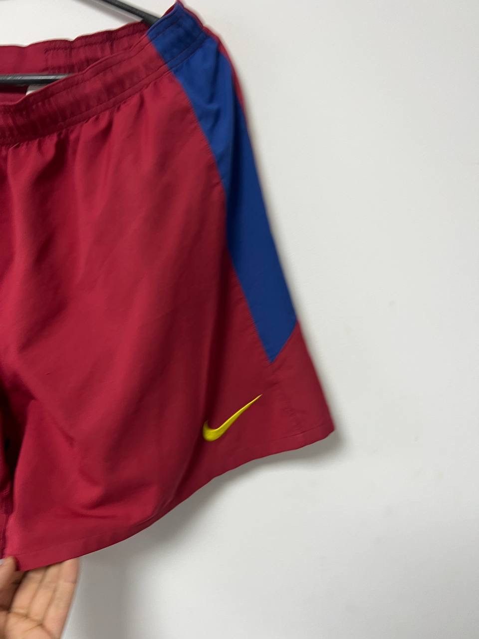 Nike Barcelona 2010/2011 Home Football Shorts Soccer Kit Nike L Size US 36 / EU 52 - 6 Thumbnail