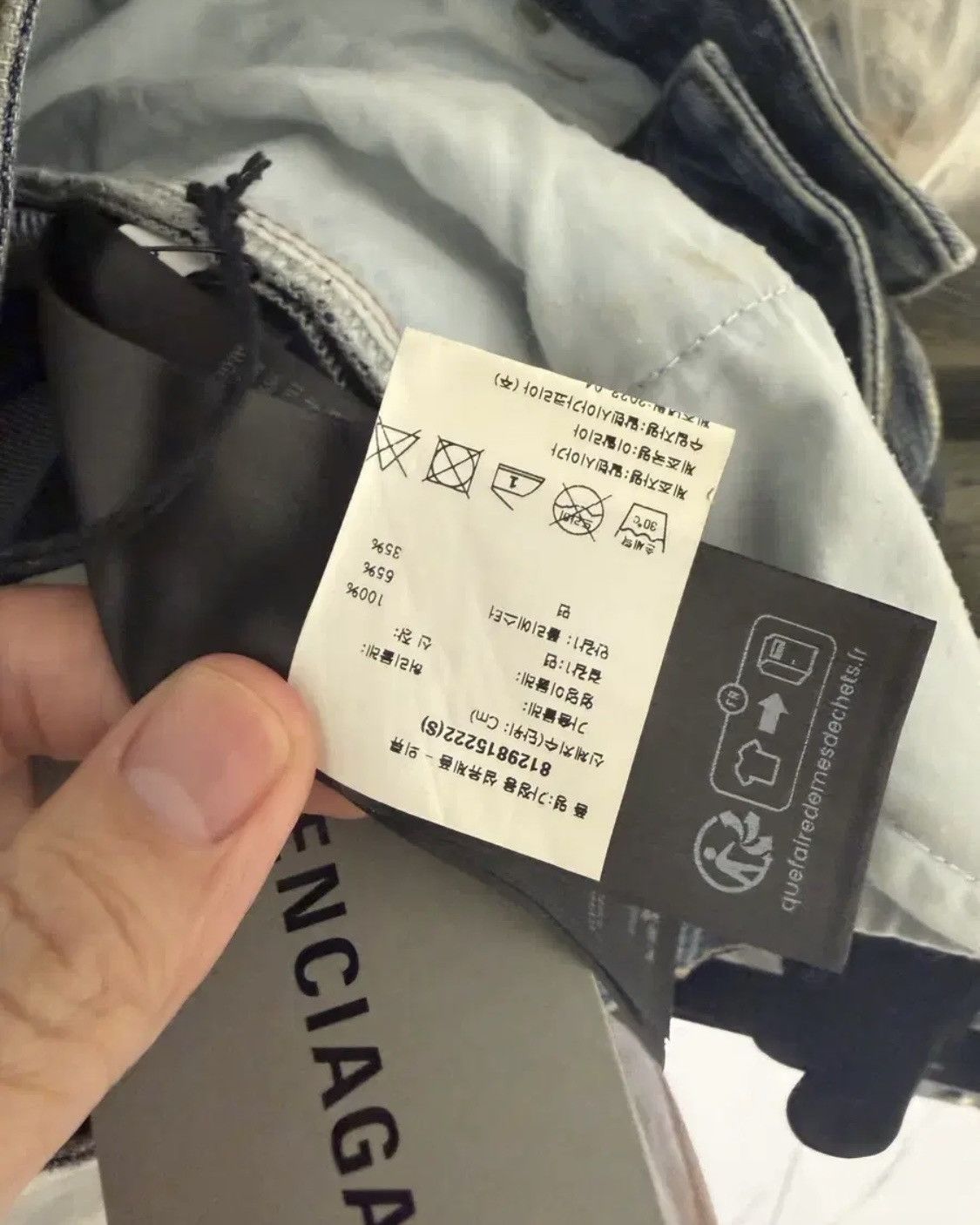 Balenciaga Balenciaga Super Destroyed Jeans Size US 31 - 11 Thumbnail