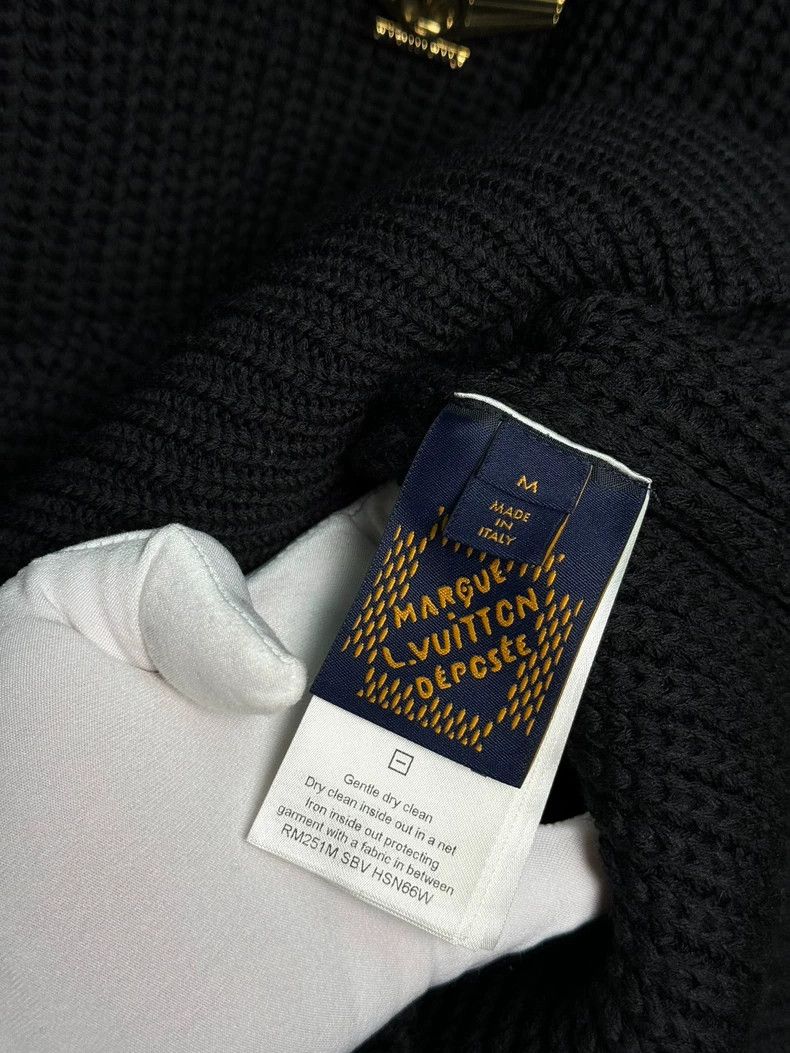 Louis Vuitton Louis Vuitton 25SS25 Spring/Summer Black Badge Pullover swe Size US M / EU 48-50 / 2 - 5 Thumbnail