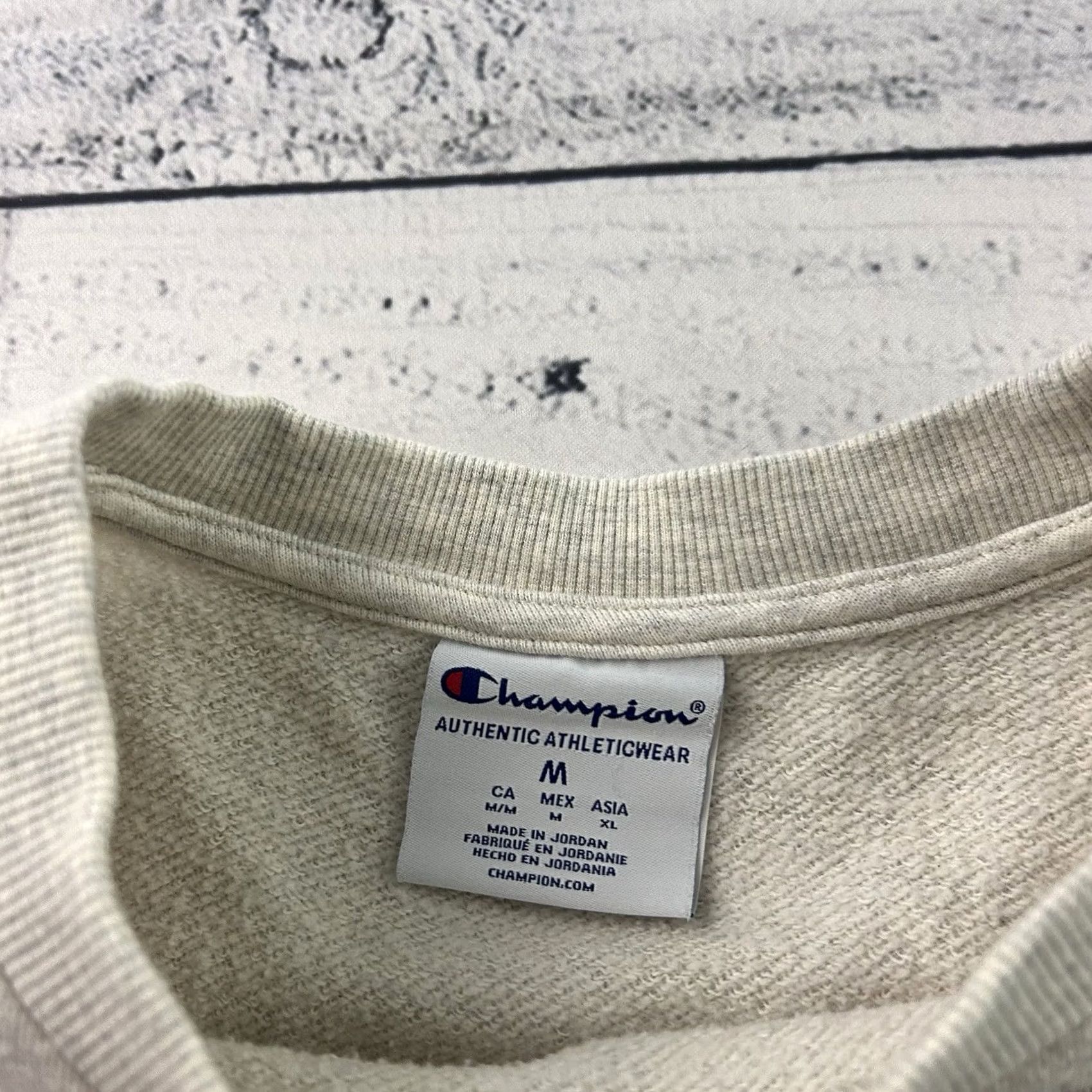 Champion Champion Notre Dame Stitched Plaid Crewneck Sweatshirt Women's M Beige Size M / US 6-8 / IT 42-44 - 2 Thumbnail