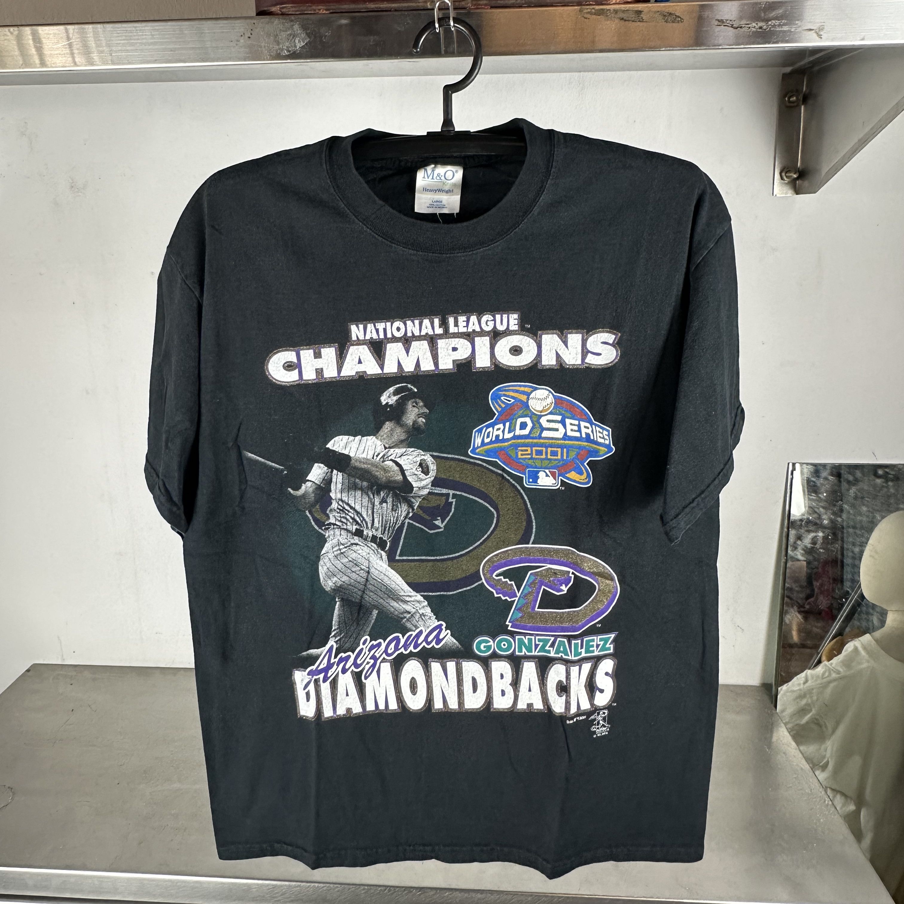 Vintage 2001 Luis Gonzalez Diamondbacks MLB Champions T-shirt Size US L / EU 52-54 / 3 - 1 Thumbnail