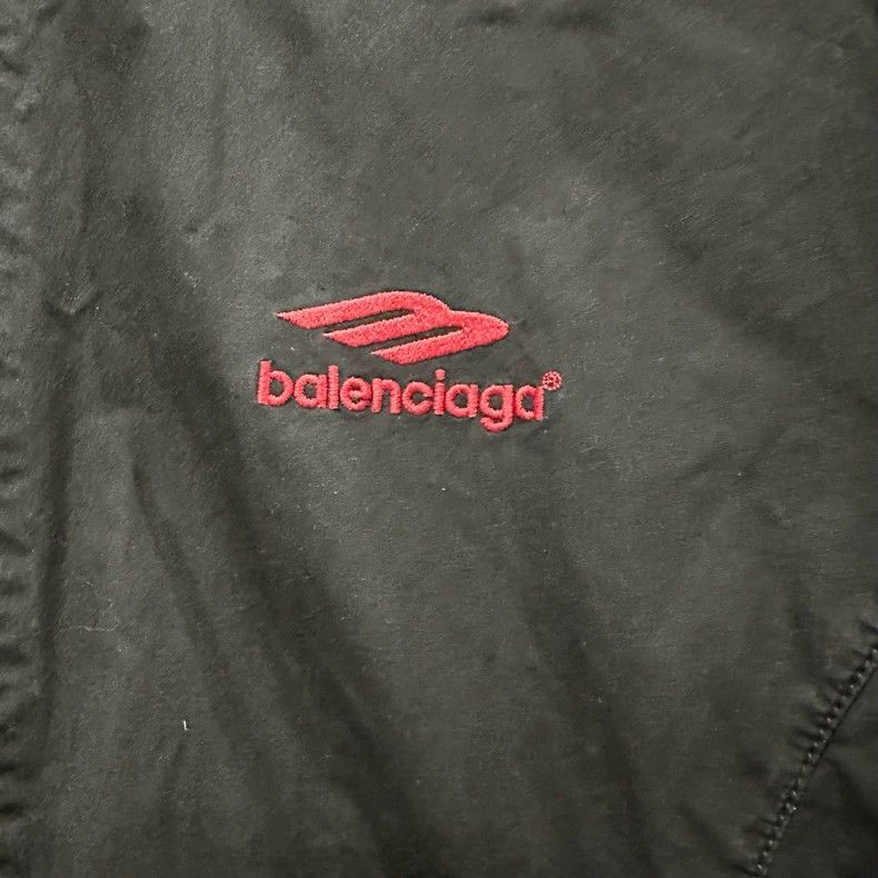 Balenciaga Balenciaga 3B Letter Embroidered Zipper Windbreaker (Size Size US L / EU 52-54 / 3 - 3 Thumbnail