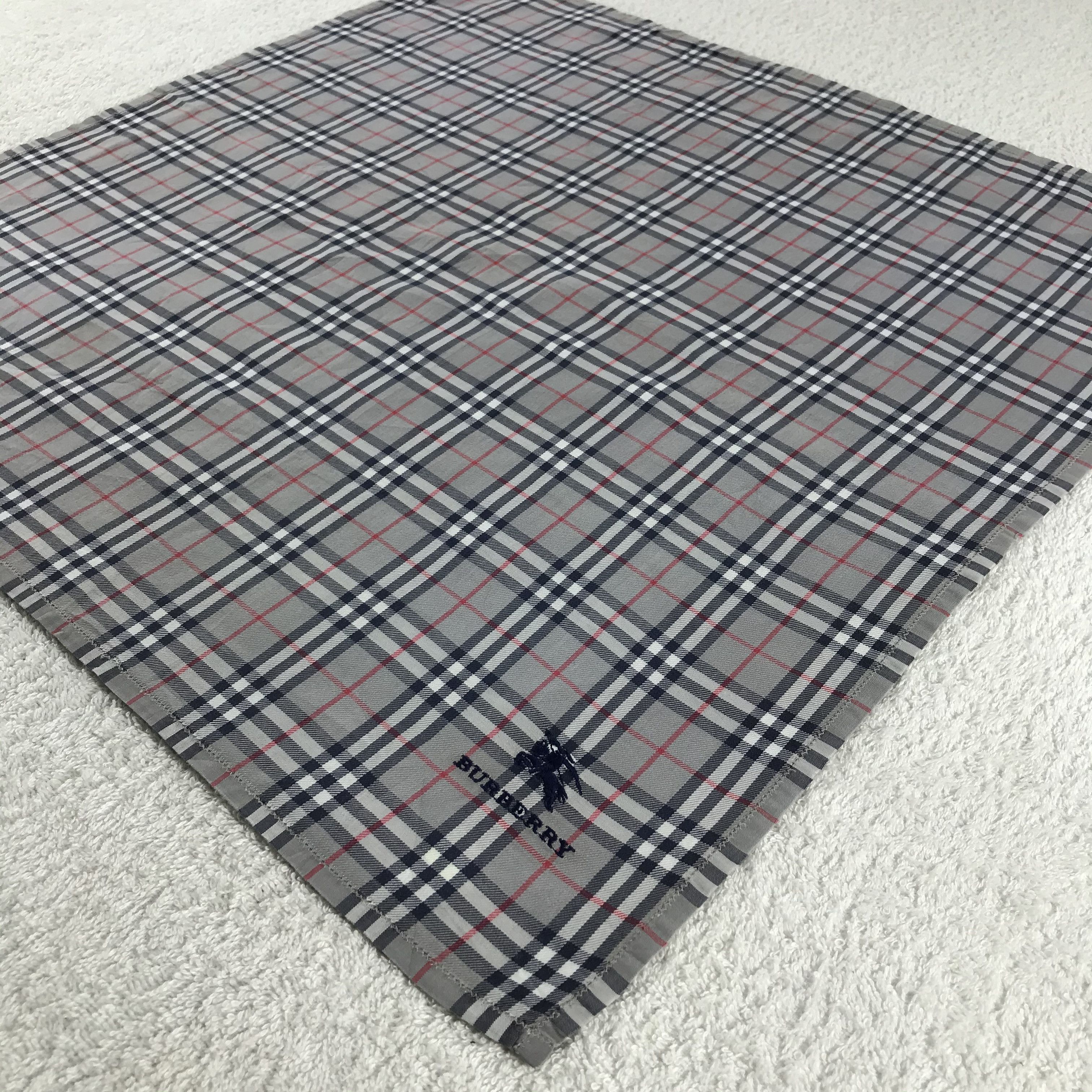Burberry × Vintage Burberry Bandana / Handkerchief / Neckerchief - S161 Size ONE SIZE - 2 Thumbnail