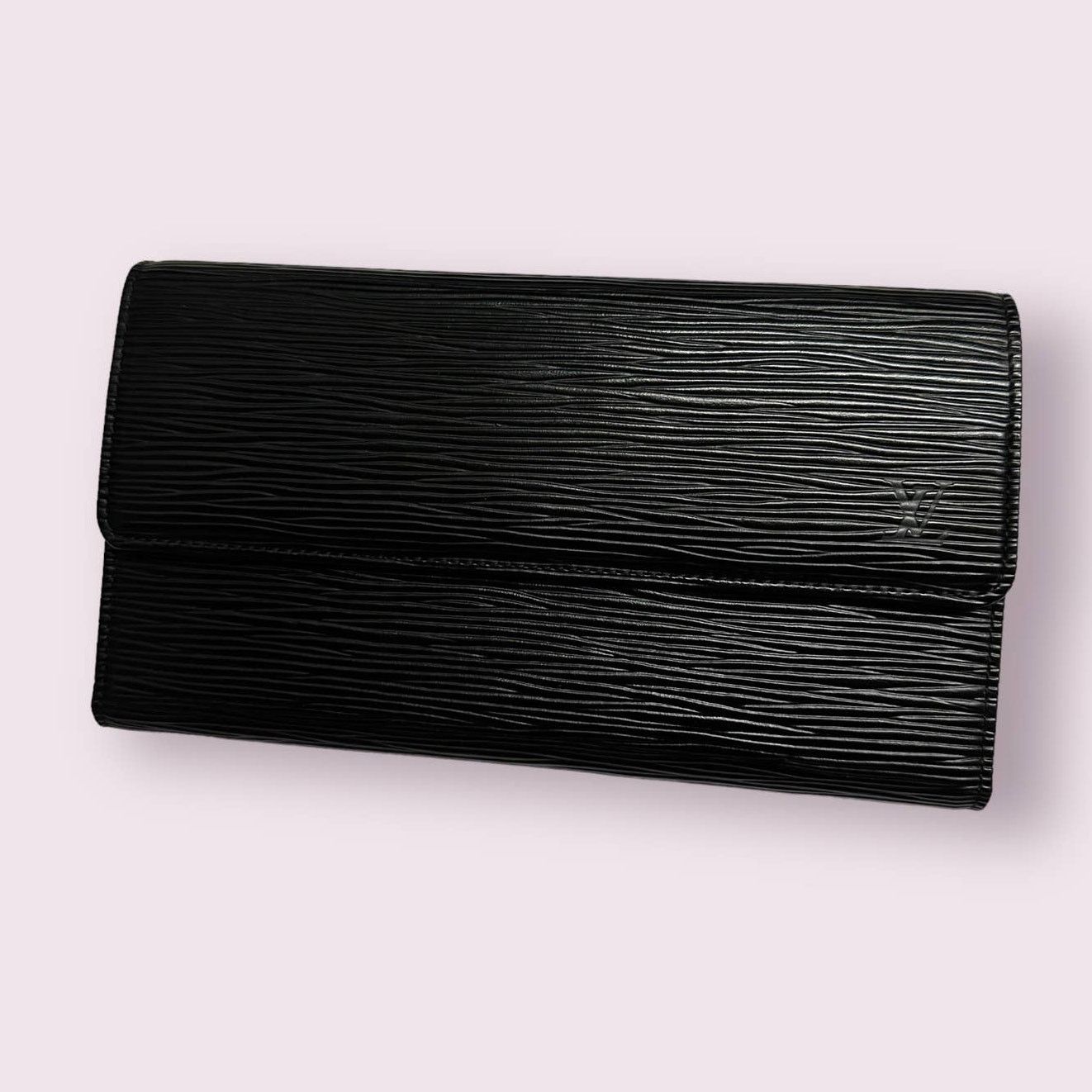 Louis Vuitton Louis Vuitton Black Epi Leather Porte Tresor International Size ONE SIZE - 1 Thumbnail