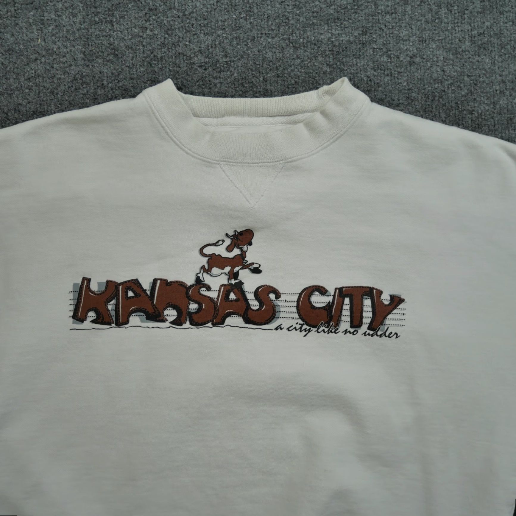 Spell VINTAGE Gear Sweatshirt Men Adult Large White Pullover Cow Town Spell Out Y2K Logo 90s? Size US L / EU 52-54 / 3 - 2 Thumbnail
