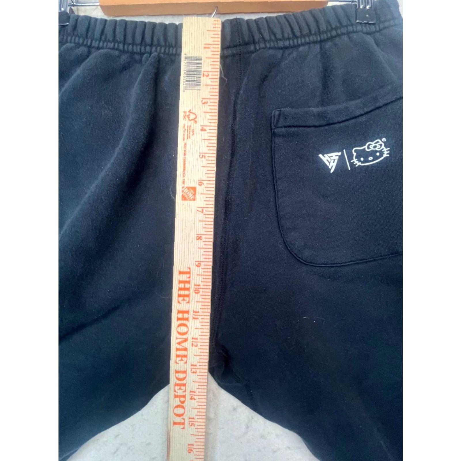 Vintage HHH Hello Kitty Sweatpants Women Black Size Small Jogger Active Gym Running Workout Size 28" / US 6 / IT 42 - 3 Thumbnail