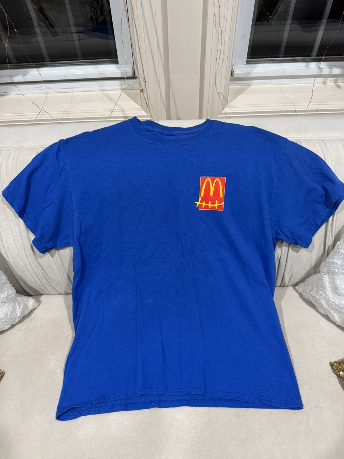 Travis Scott Travis scott McDonalds collab figure tee size Medium Size US M / EU 48-50 / 2 - 1 Thumbnail