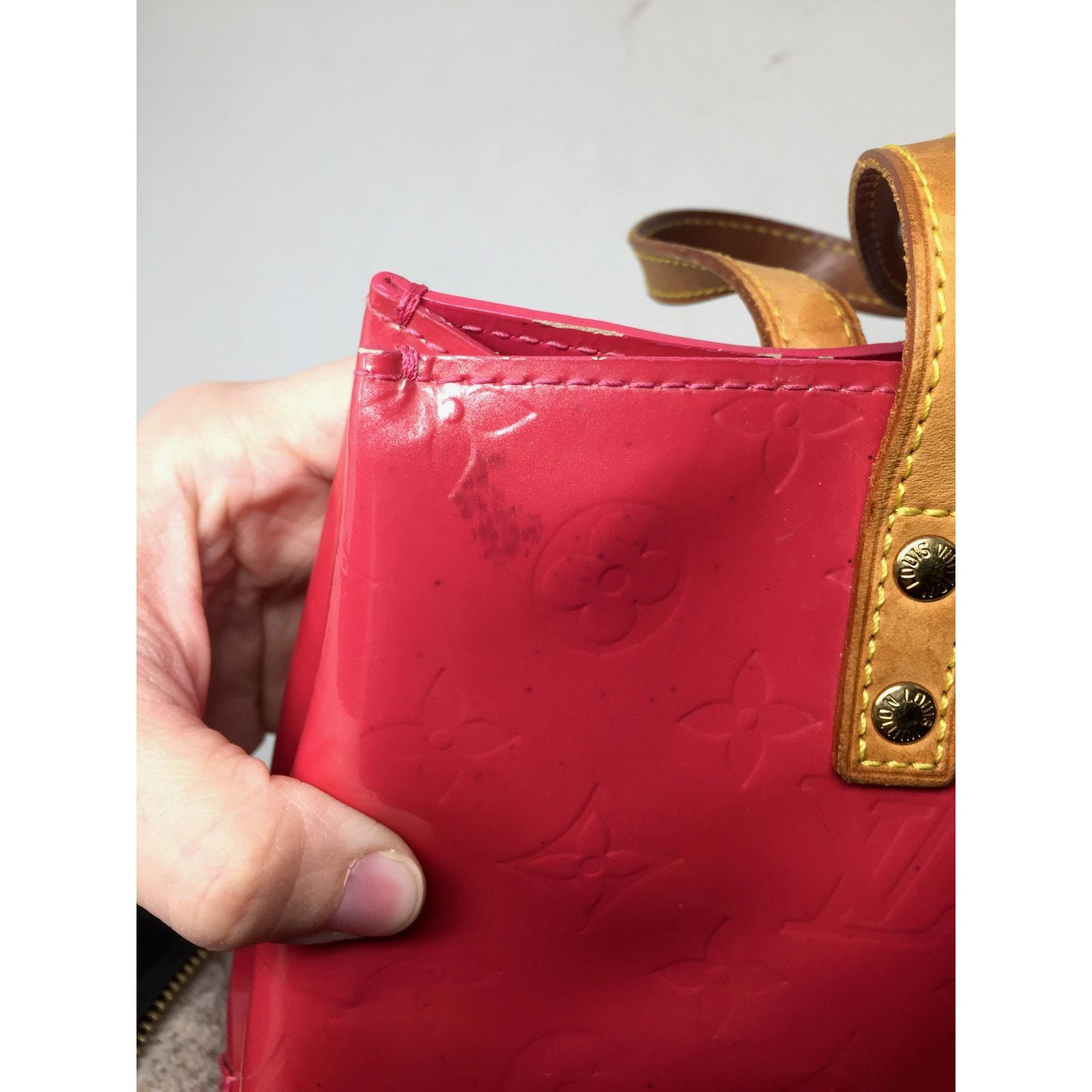 Louis Vuitton Louis Vuitton Monogram Vernis Reade PM Hand Bag - Red M91088 Size ONE SIZE - 3 Thumbnail