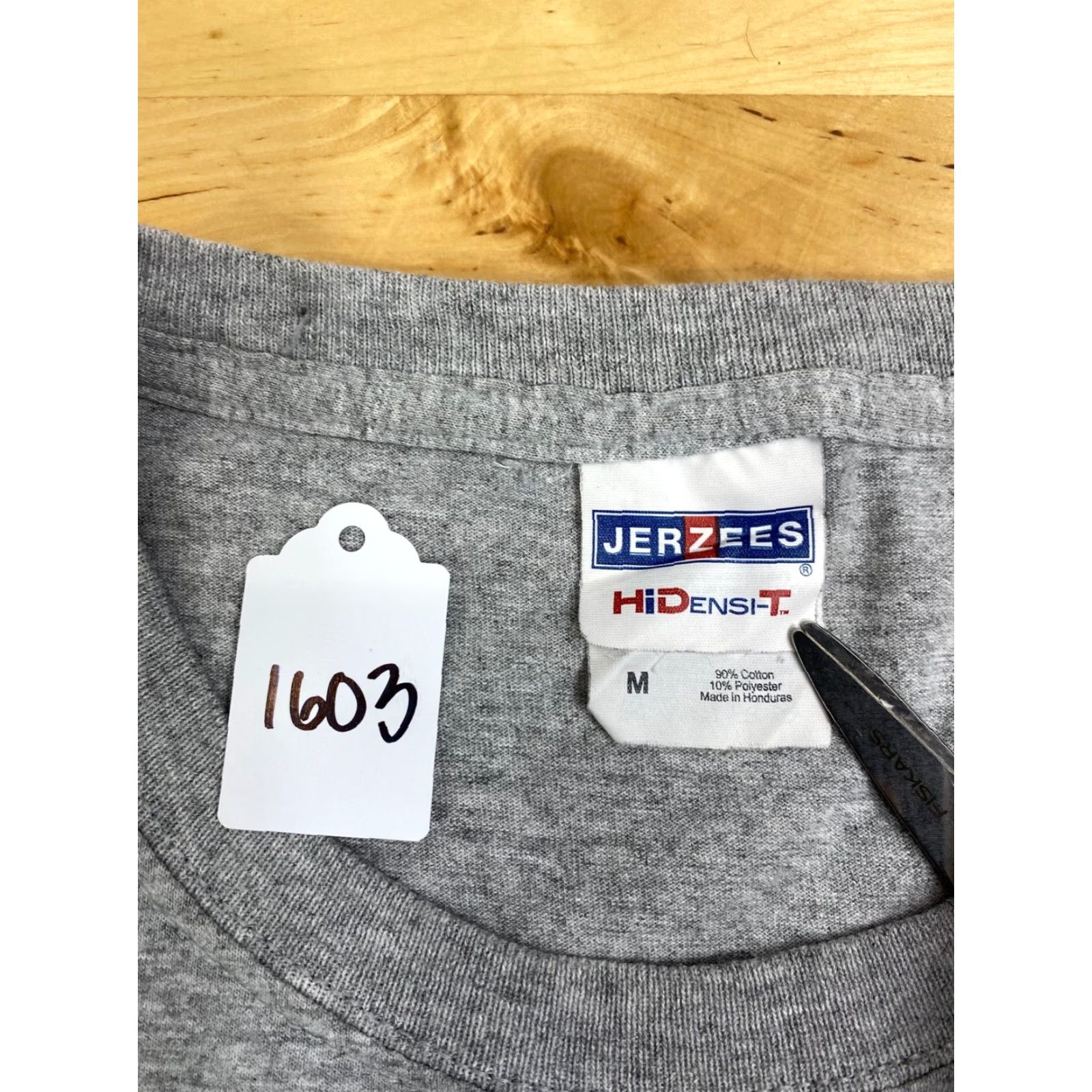 Jerzees VINTAGE Jerzees Dia De Los Muertos Marachi Gray Short Sleeve Shirt M Crew Neck Cotton Blend Logo Unisex Adults Skulls 1603 Size US M / EU 48-50 / 2 - 5 Thumbnail