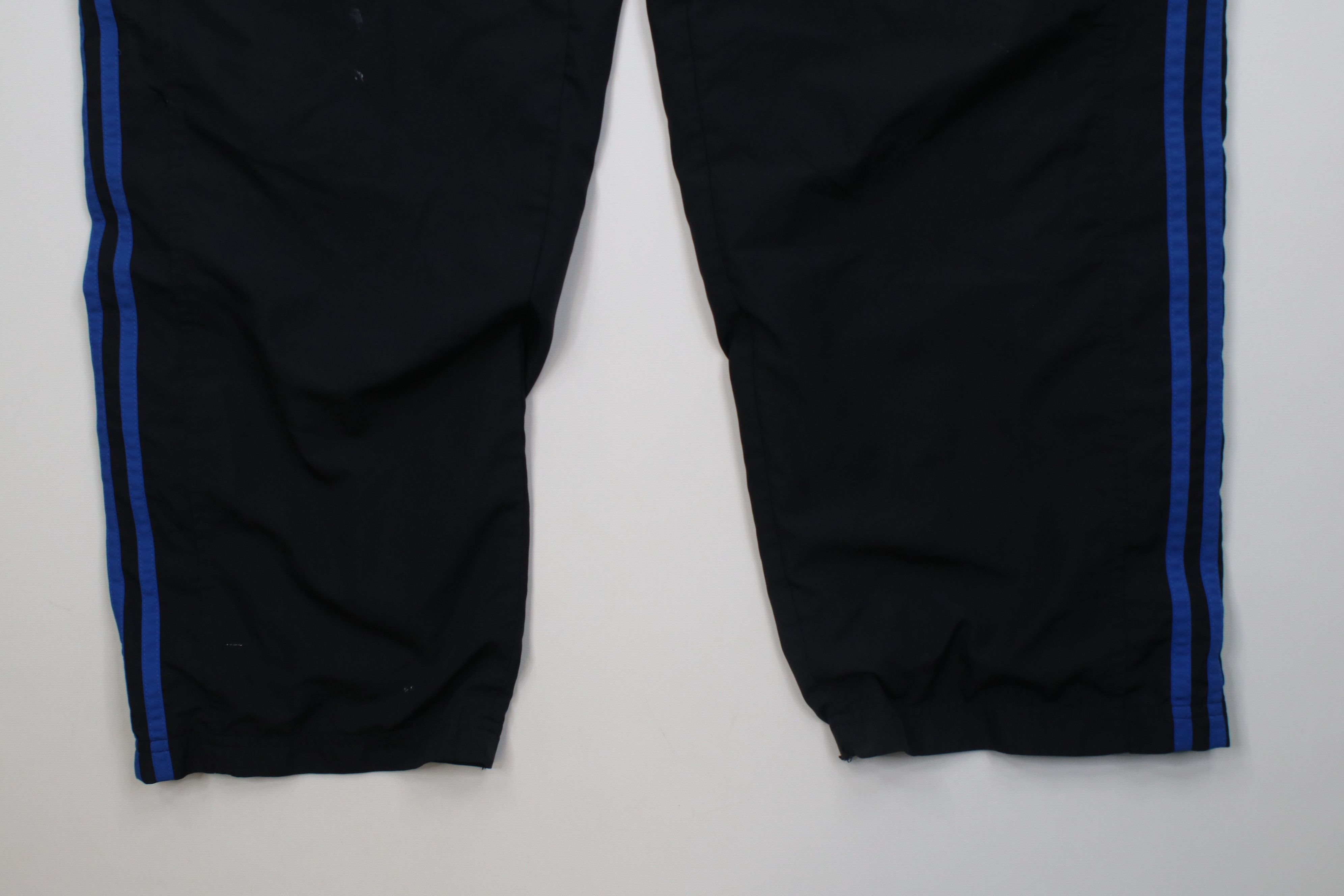 Adidas Vintage Y2K 2005 Adidas Lined Wide Leg Windbreaker Pants Size US 36 / EU 52 - 4 Thumbnail
