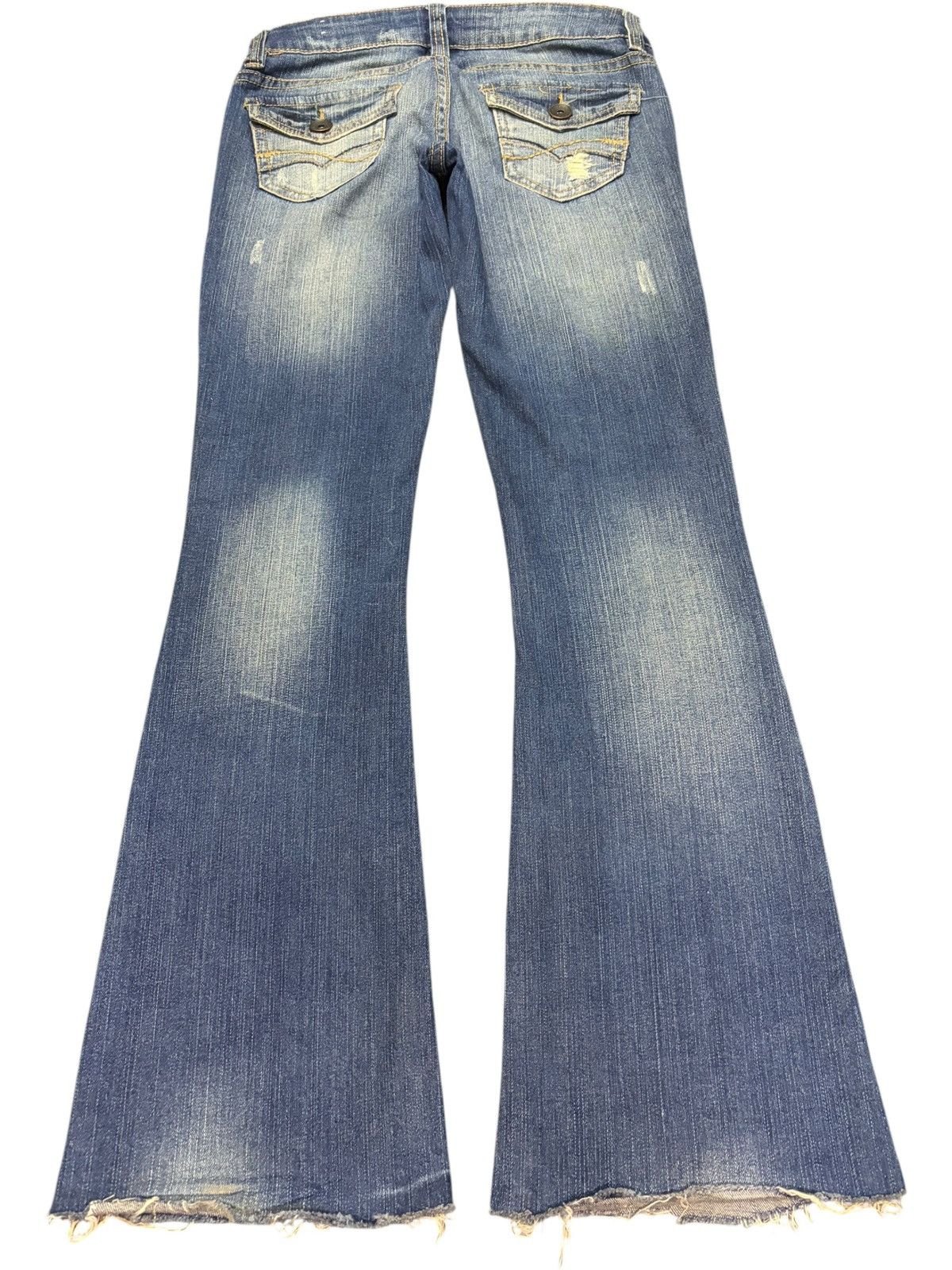 Diesel Vintage Japanese Brand Patch Distress Low Rise Flare Jeans Size 26" / US 2 / IT 38 - 2 Thumbnail